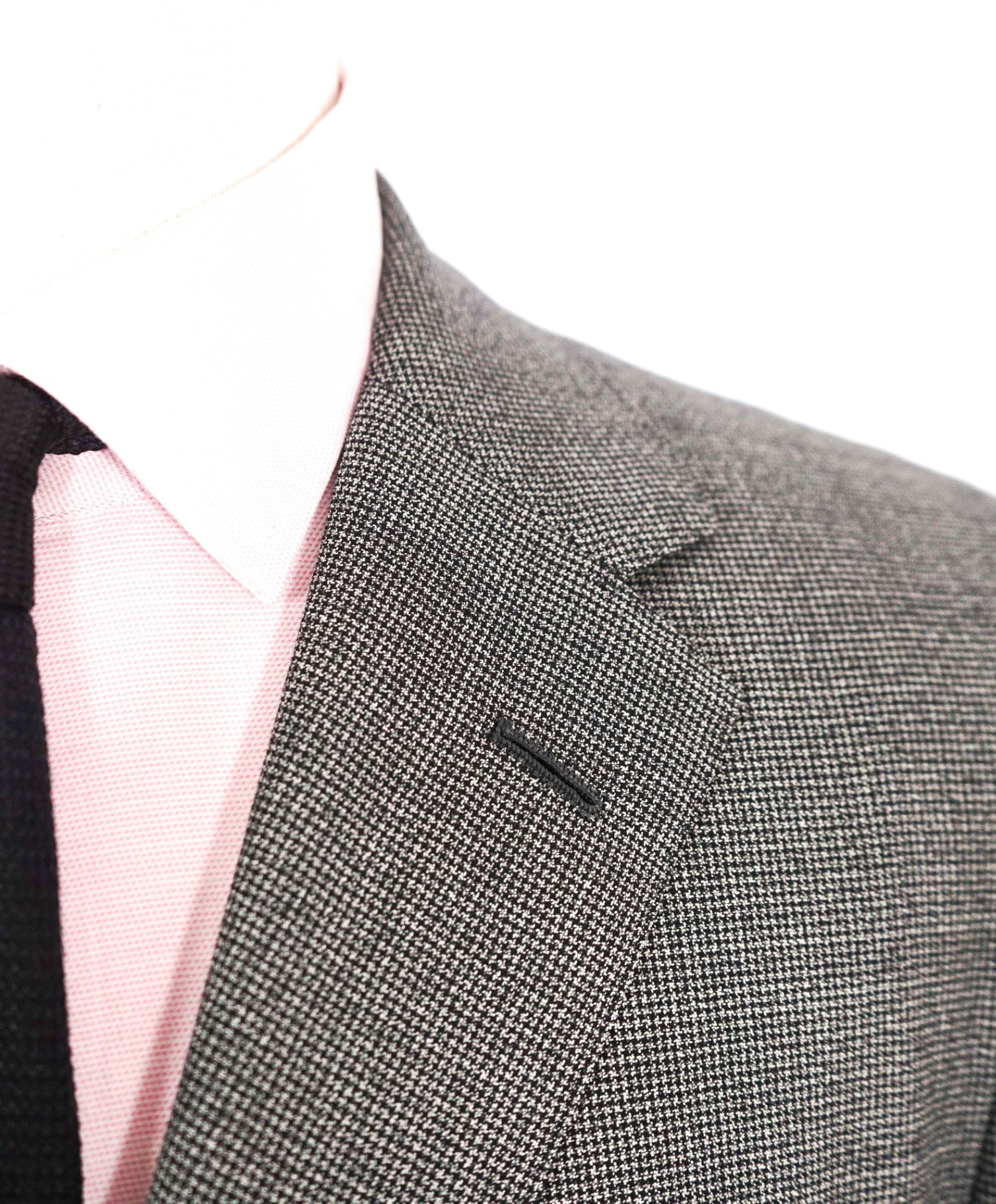 $2,695 Paul Stuart - "STAURTS CHOICE" Gray Puppytooth Wool Suit - 42R