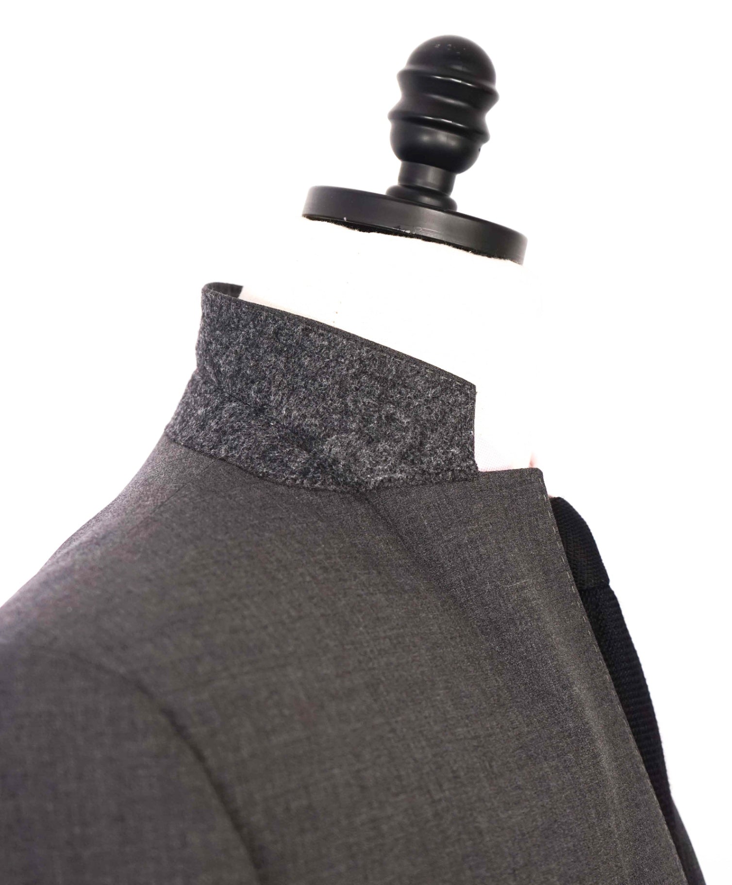 $2,000 DSQUARED2 - Solid Gray Wool SLIM Suit - 42