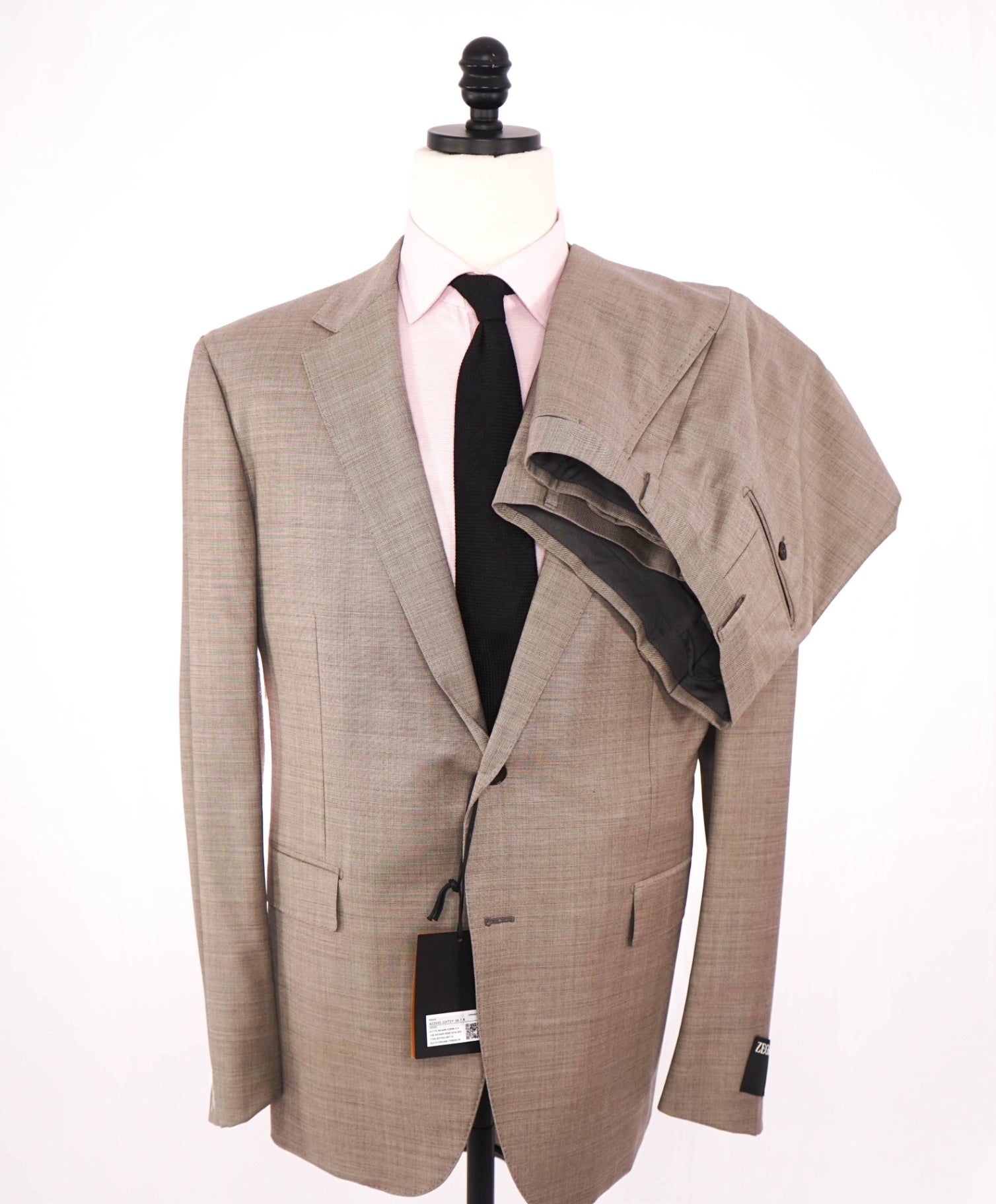 $3,990 ZEGNA - "MULTISEASON" Beige Crosshatch Wool Suit - 48R
