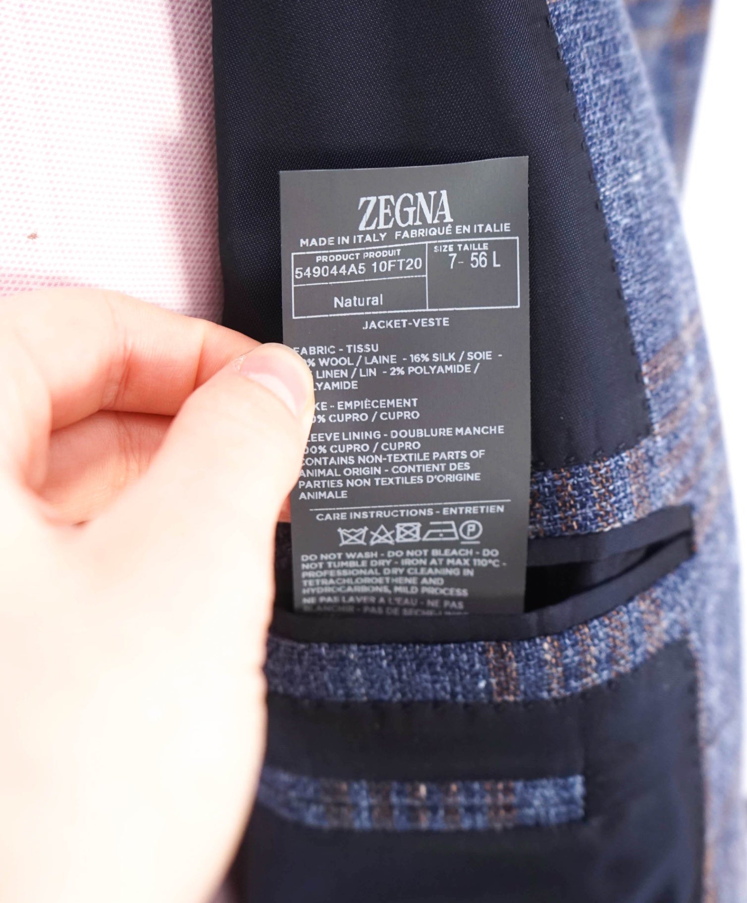 $2,990 ZEGNA - Blue Plaid Wool/Silk/Linen Blazer - 46L