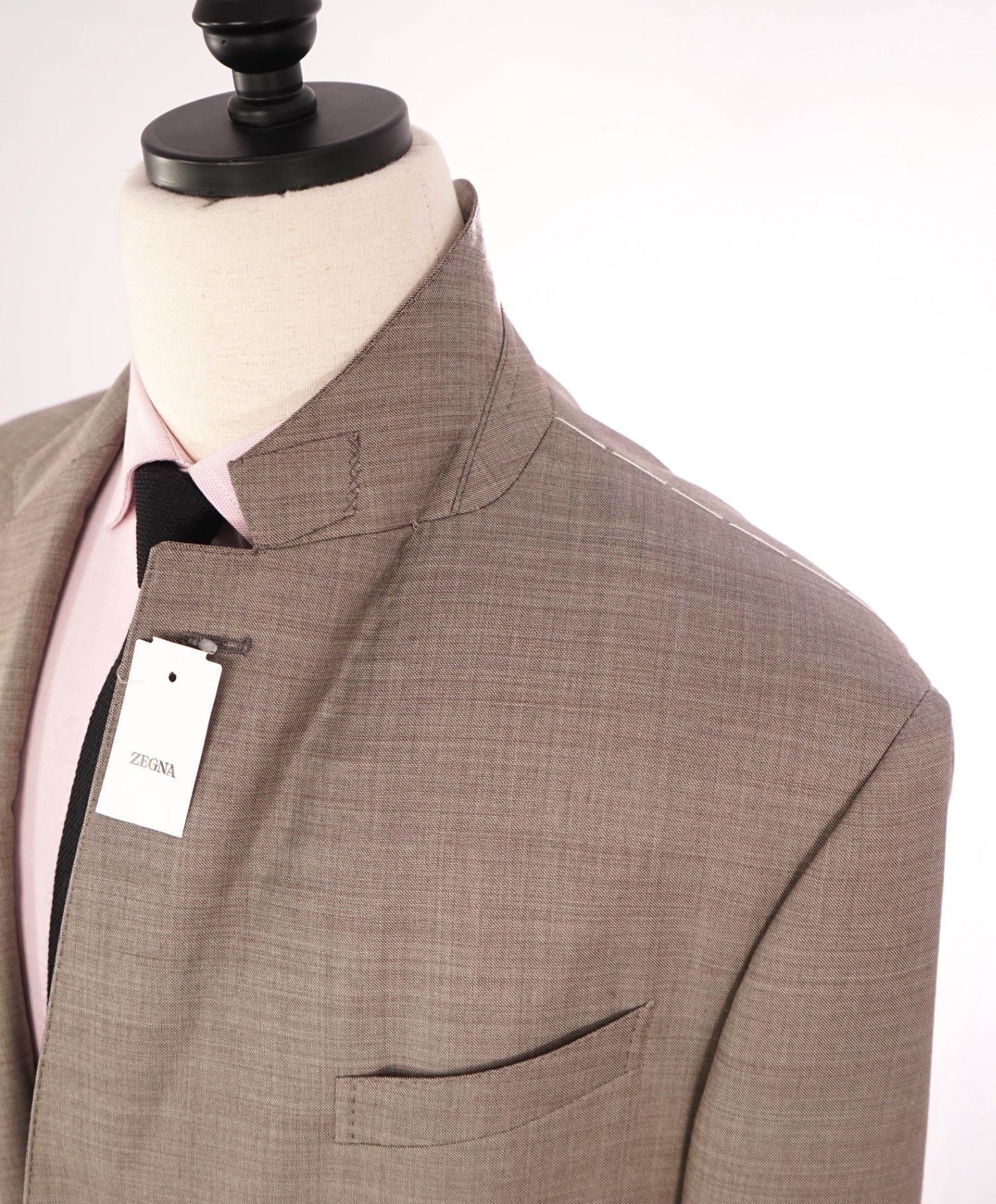 $3,990 ZEGNA - "MULTISEASON" Beige Crosshatch Wool Suit - 48R