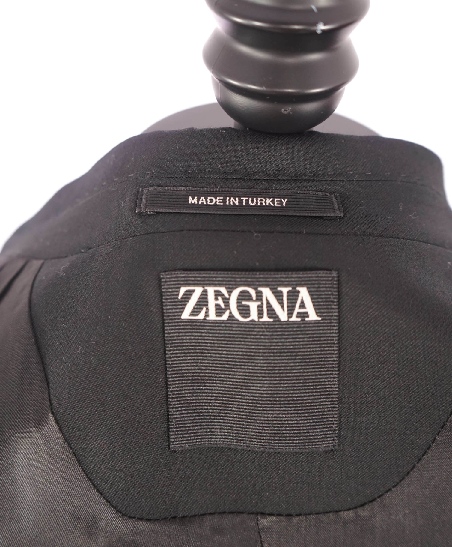$3,750 ZEGNA - Solid Black Notch Lapel 2-Btn Wool Suit - 44R
