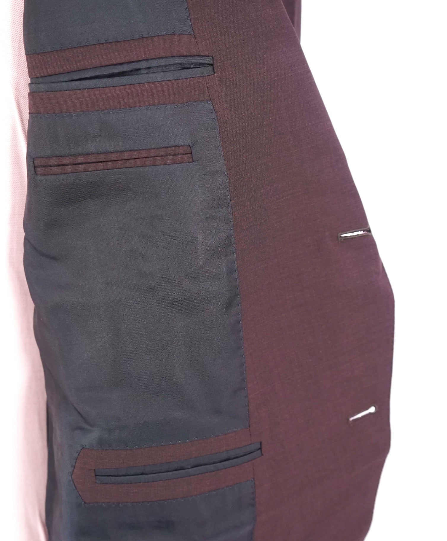 $4,995 ZEGNA -“LEGGERISSIMO" SILK/WOOL BURGUNDY Suit 48R