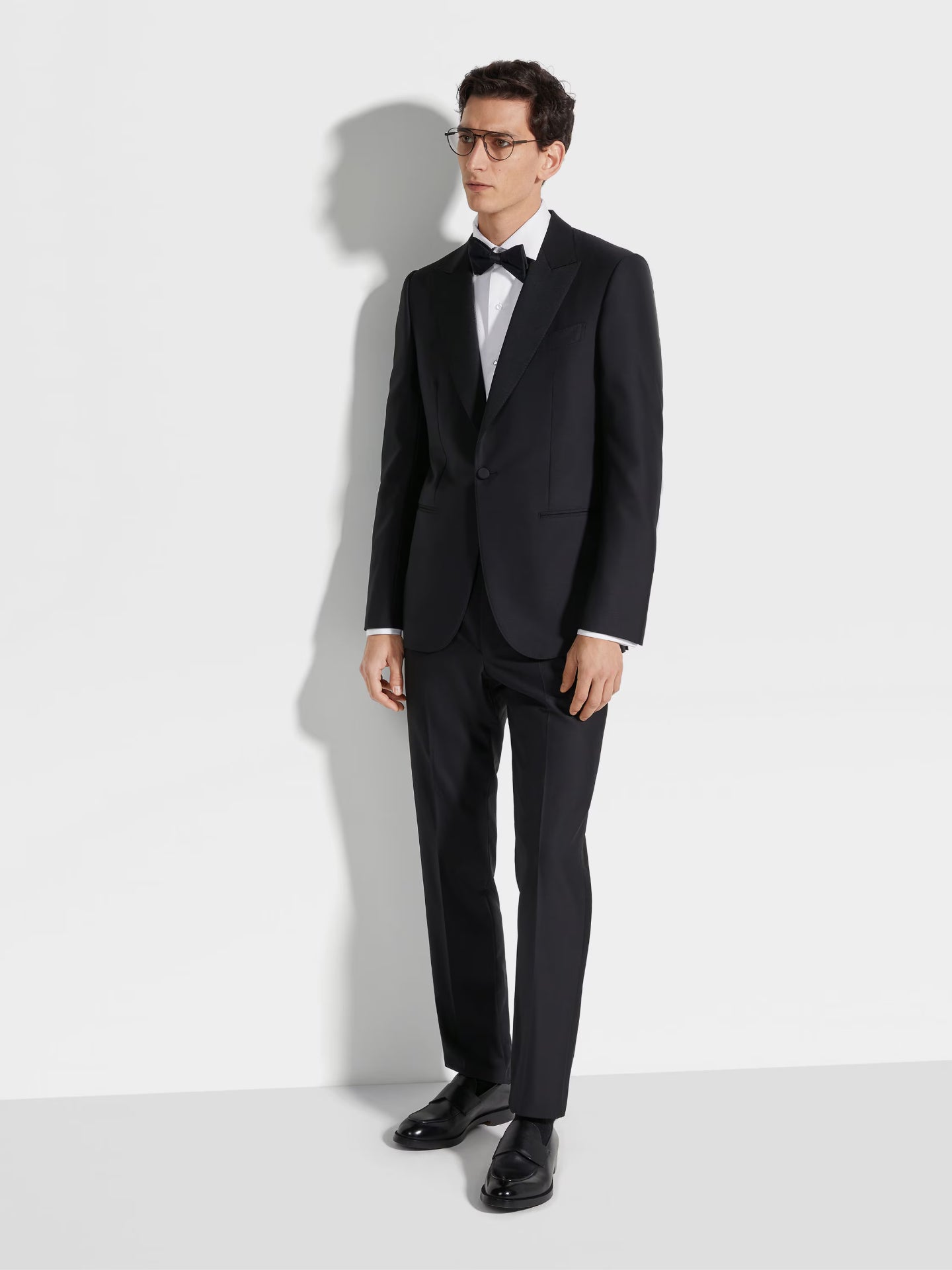 $3,990 ZEGNA - Solid Black Wool Peak Lapel Tuxedo - 42R