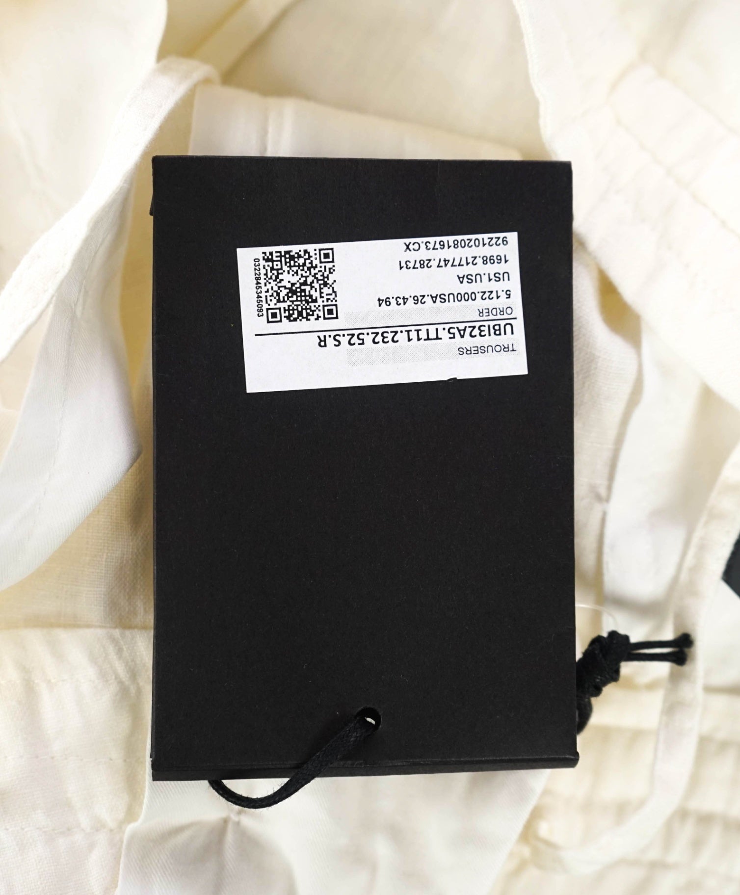 $695 ZEGNA - Off White Linen Pants - 36W