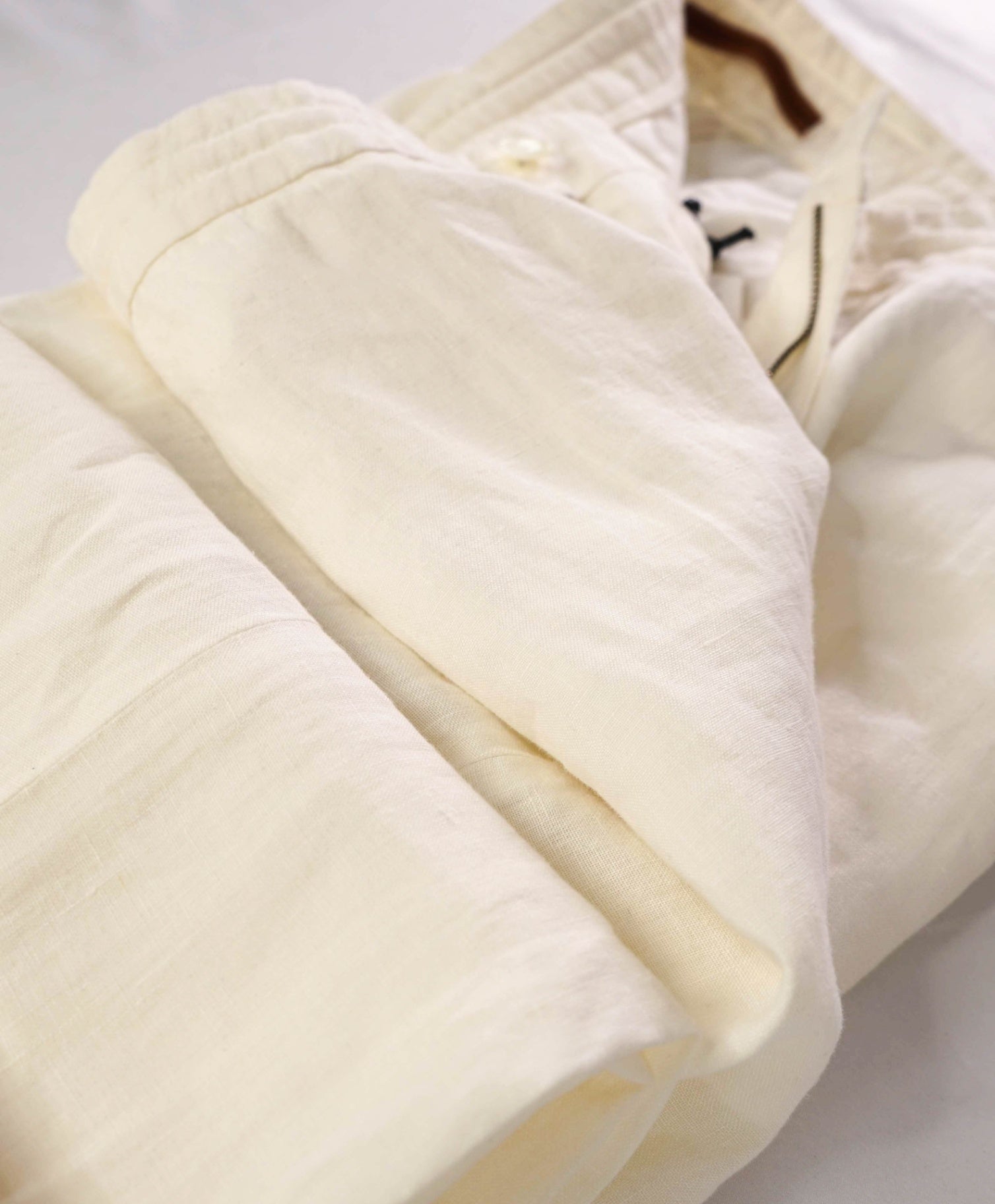 $695 ZEGNA - Off White Linen Pants - 34W