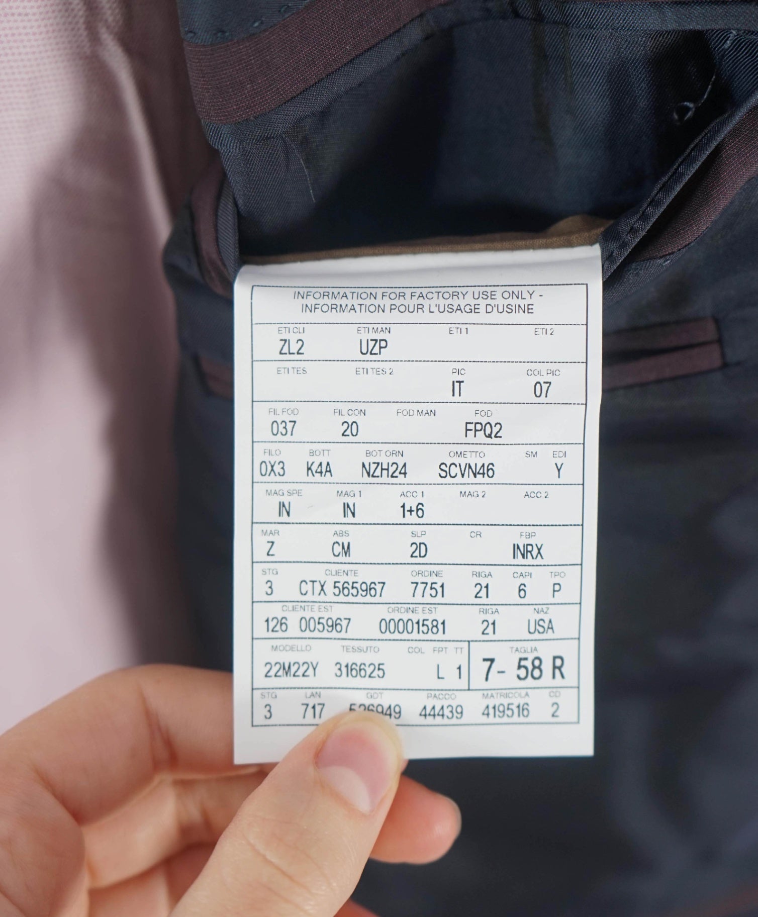 $4,995 ZEGNA -“LEGGERISSIMO" SILK/WOOL BURGUNDY Suit 48R