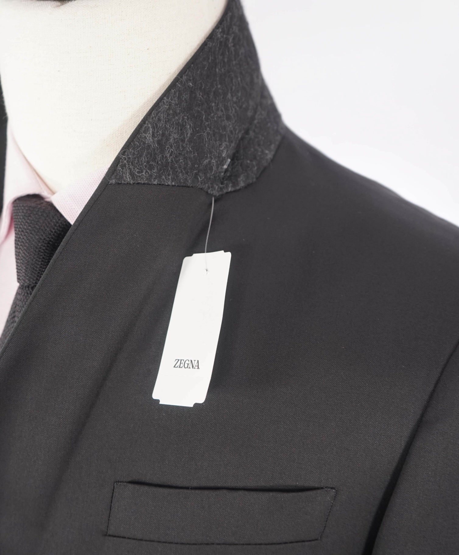 $3,950 ZEGNA - Solid Black Wool/Mohair Shawl Lapel Tuxedo - 38S