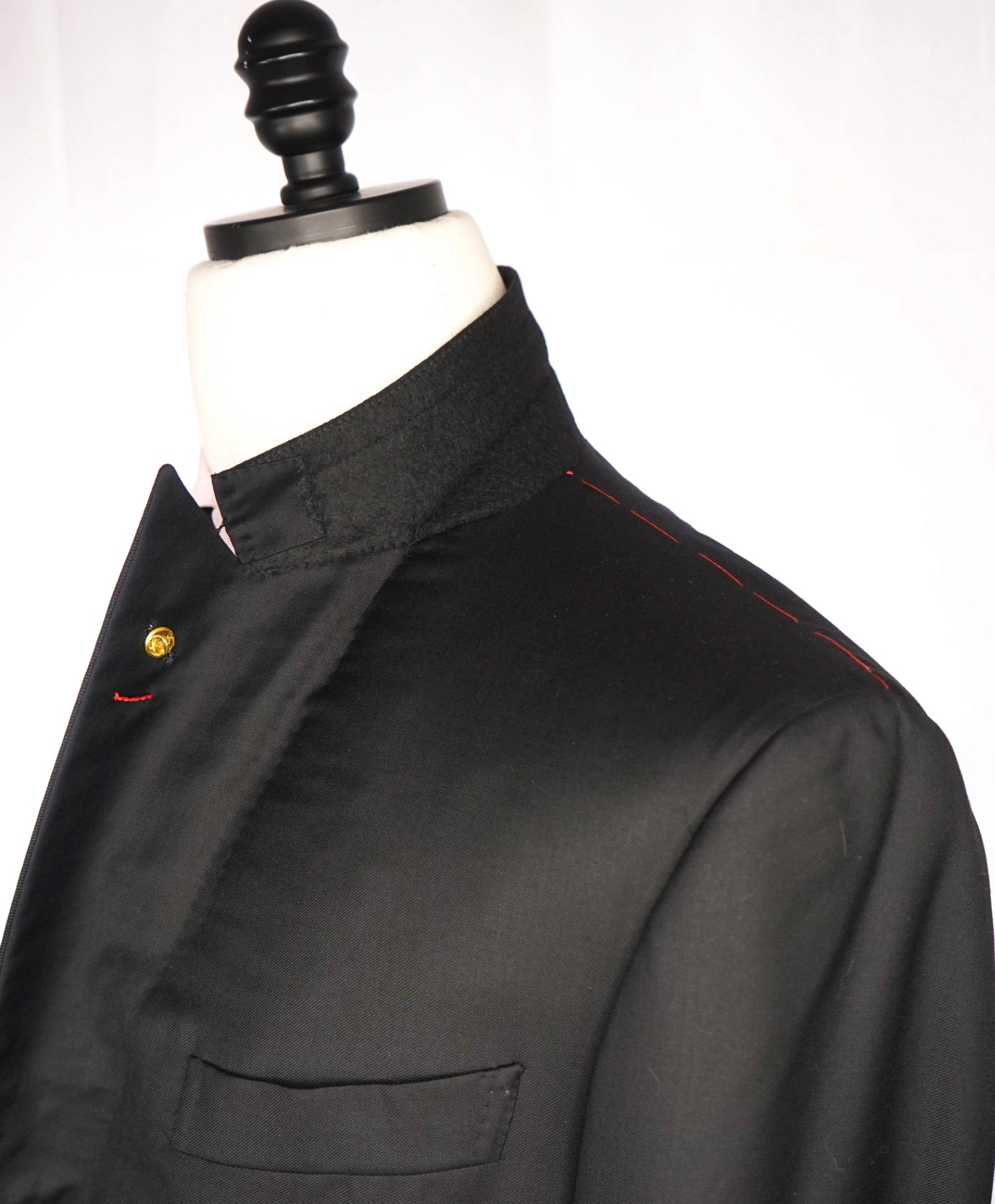 $4,595 ISAIA - "AQUASPIDER" Solid Black Wool Peak Lapel Tuxedo - 44L