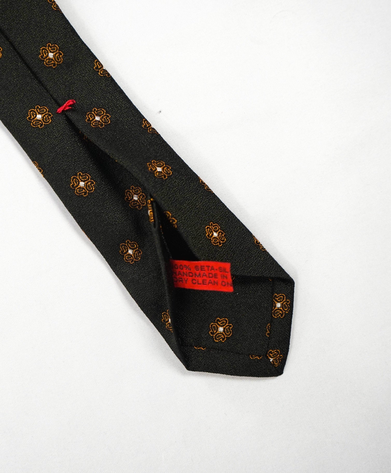 $295 ISAIA - "7 FOLD" Dark Green Medallion Silk 3.25" Tie