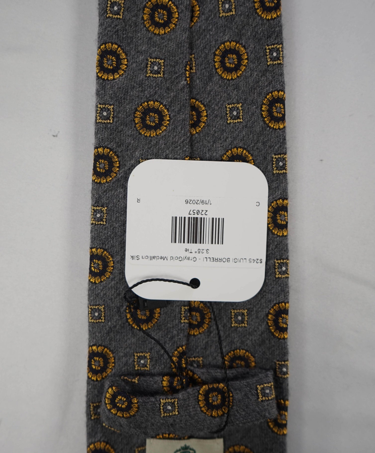 $245 LUIGI BORRELLI - Gray/Gold Medallion Silk 3.25" Tie