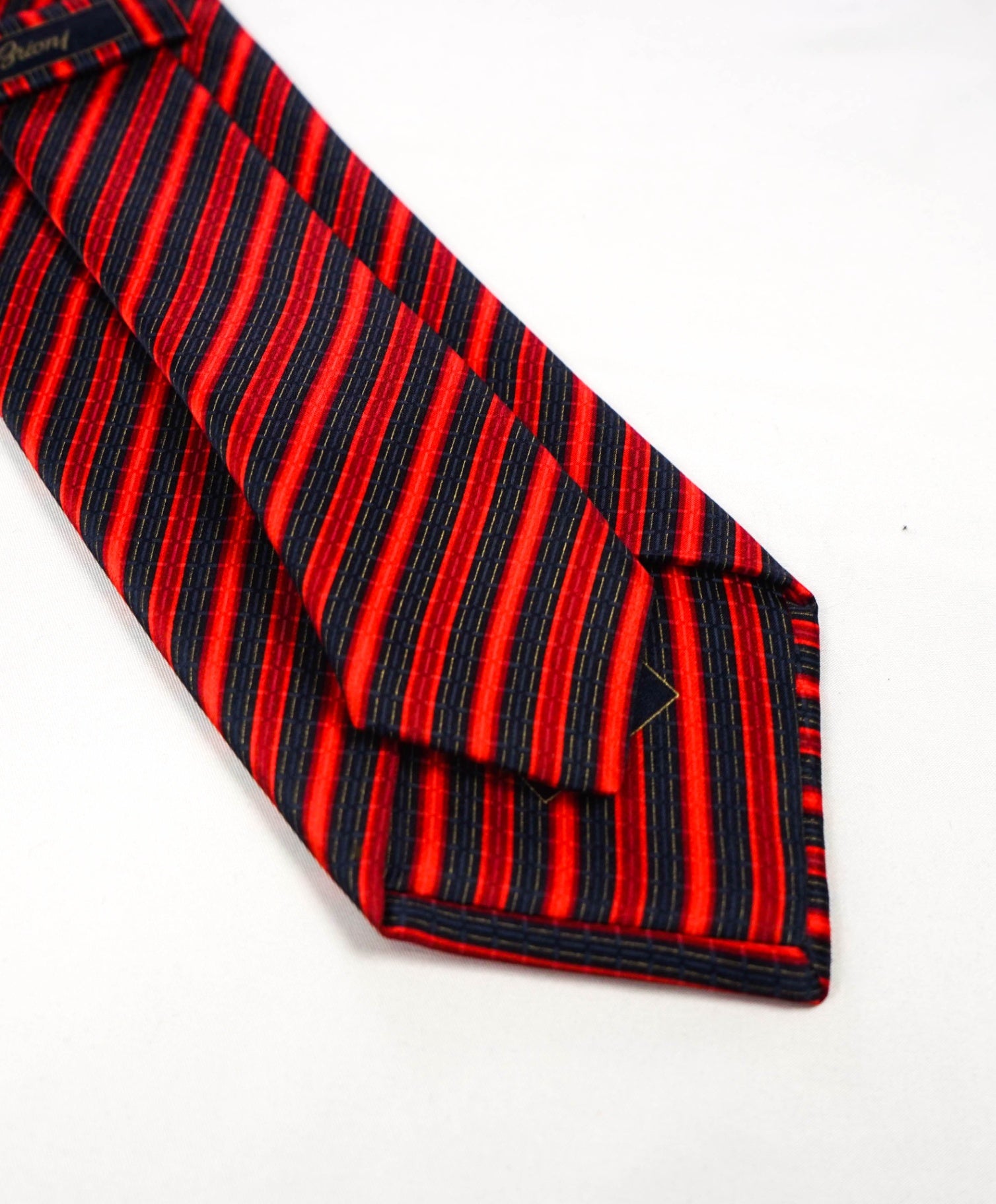 $295 BRIONI - Red/Navy Stripe Silk 3.5" Tie
