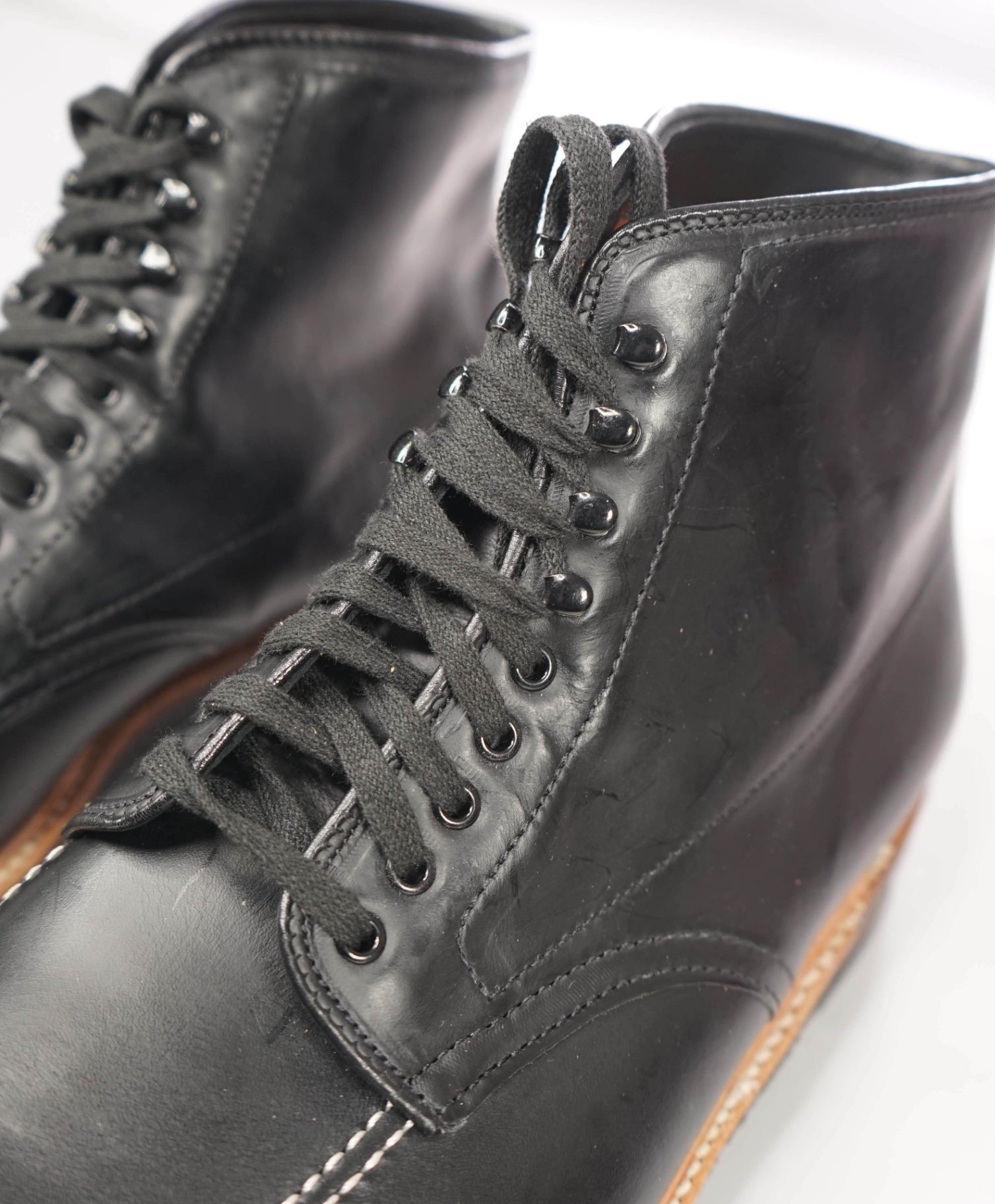 $702 ALDEN - "401 INDY BOOT" Black Leather Boot - 10 E