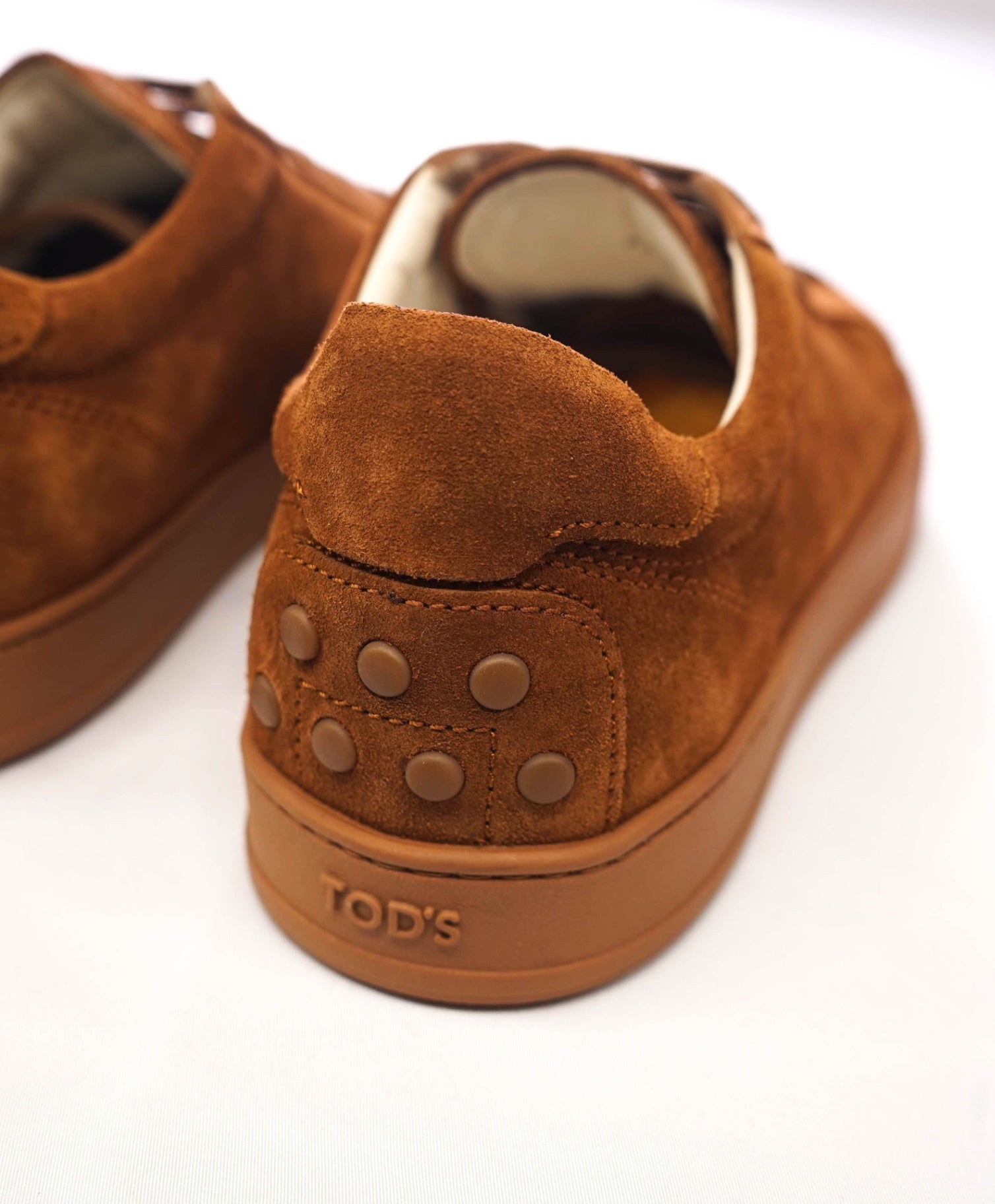 $750 TOD'S - Brown Suede Sneakers - US 7.5 (6.5UK)