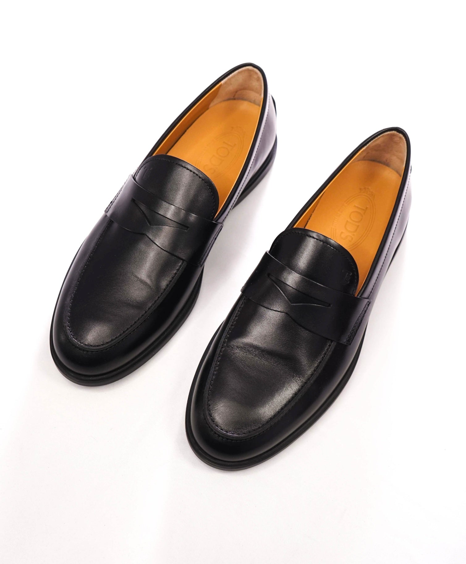 $775 TOD'S - Black Leather Penny Loafers - US 9 (UK8)