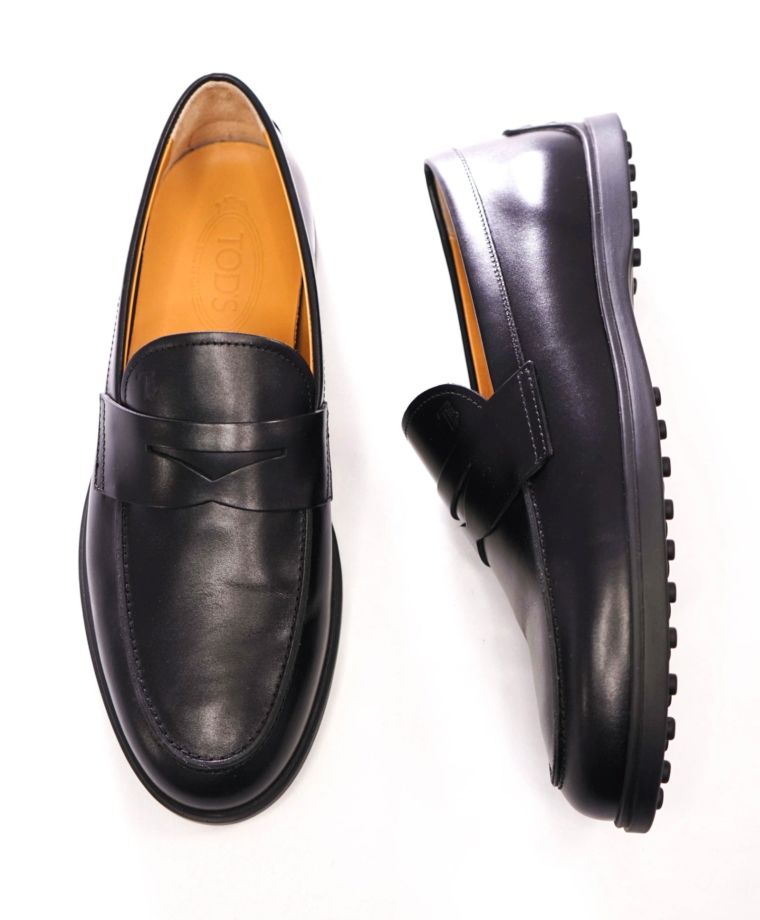 $775 TOD'S - Black Leather Penny Loafers - US 9 (UK8)