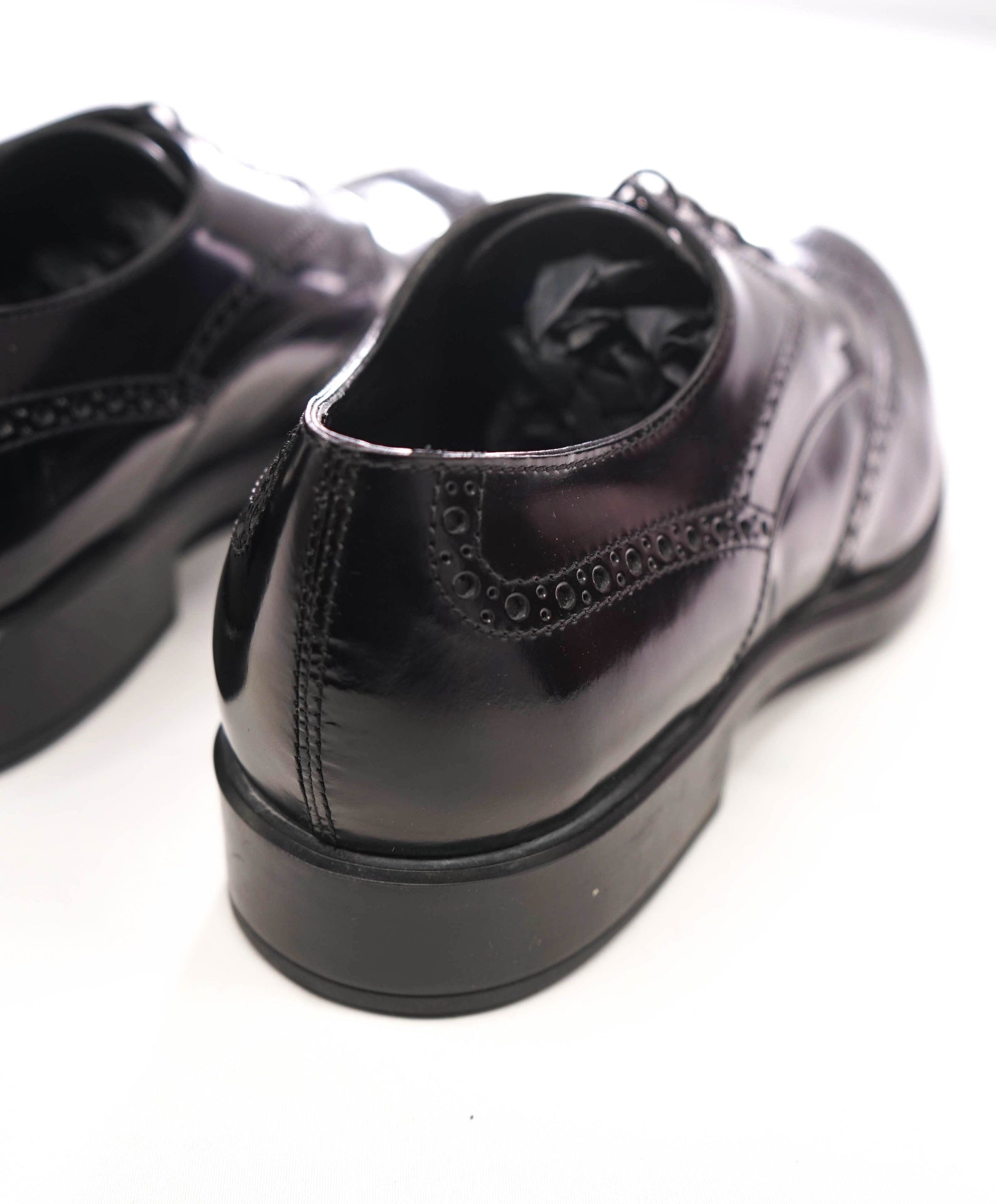 $750 TOD'S - Black Leather Wingtip Derby - US 13.5 (12.5UK)