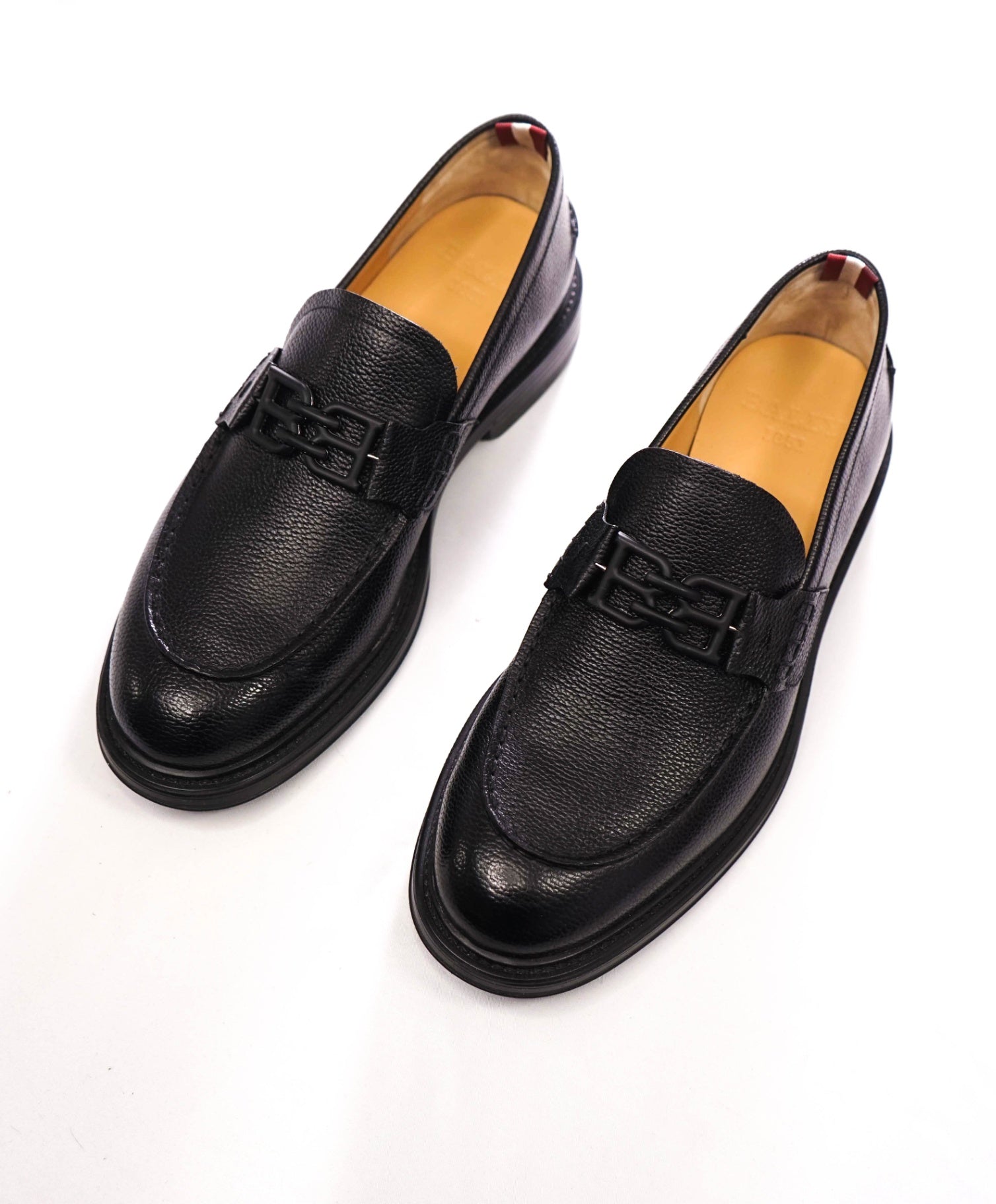 $995 BALLY - Black Pebble Leather Loafers - US 7.5 (6.5UK)