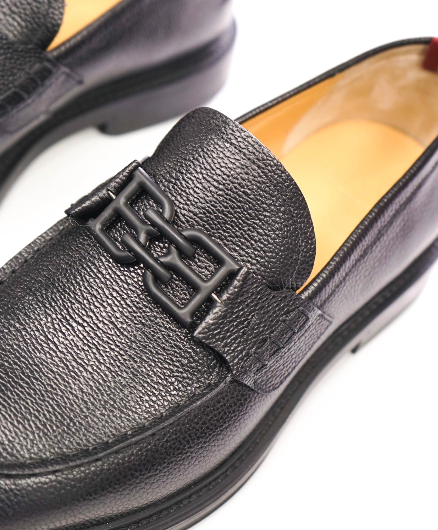 $995 BALLY - Black Pebble Leather Loafers - US 7.5 (6.5UK)