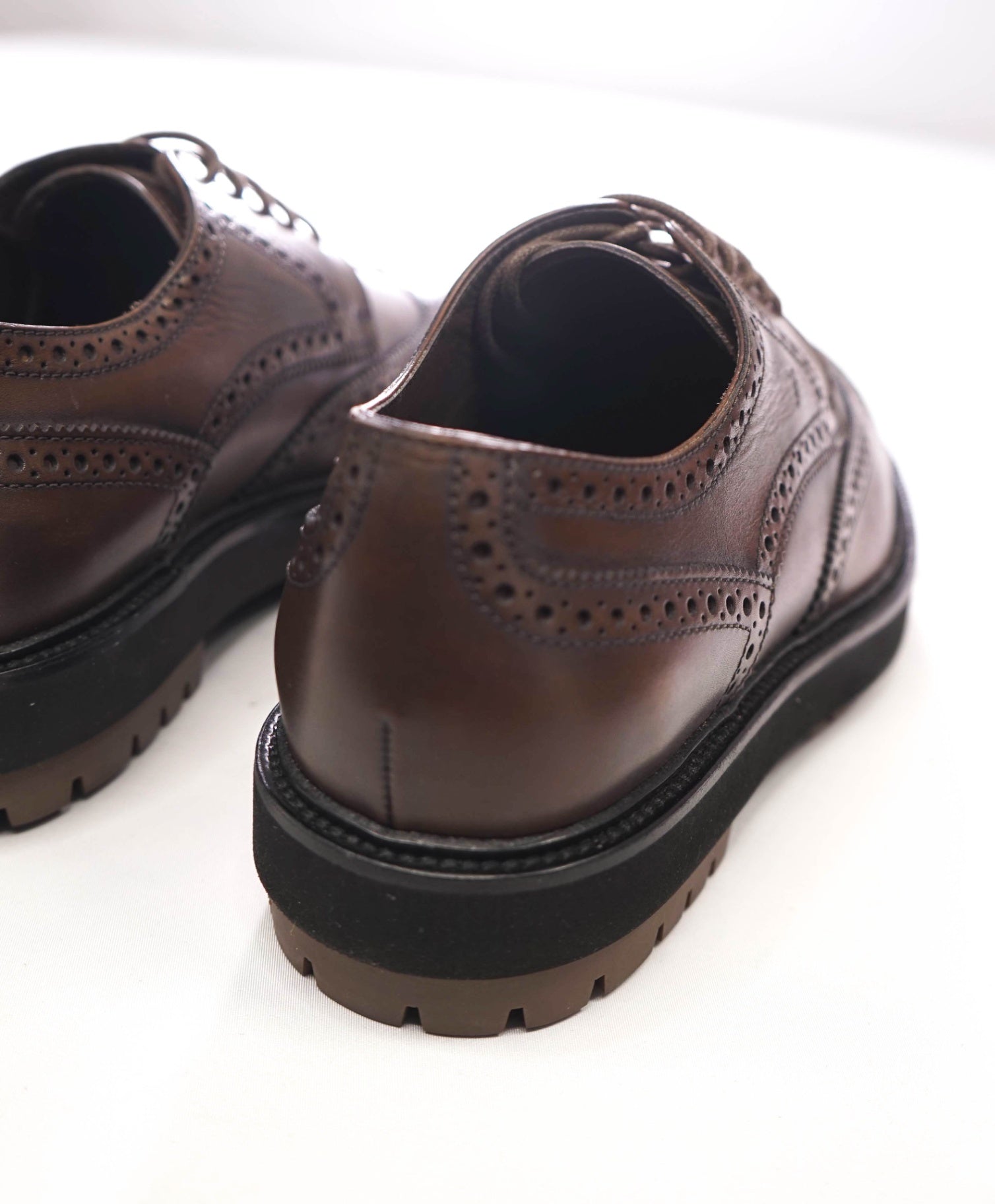 $775 TOD'S - Brown Leather Lug Sole Derby - US 8 (7UK)