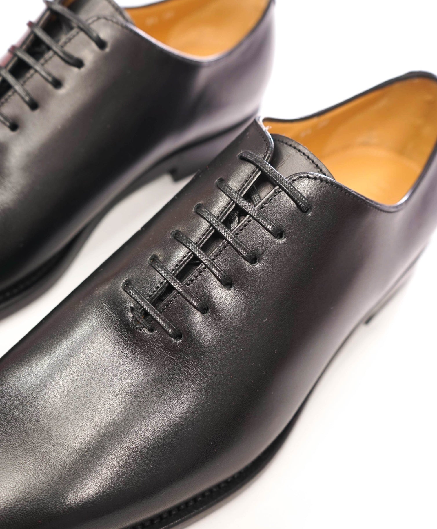 $1,090 FERRAGAMO - Black Leather "GEOFFREY" Oxfords - 8.5 EE