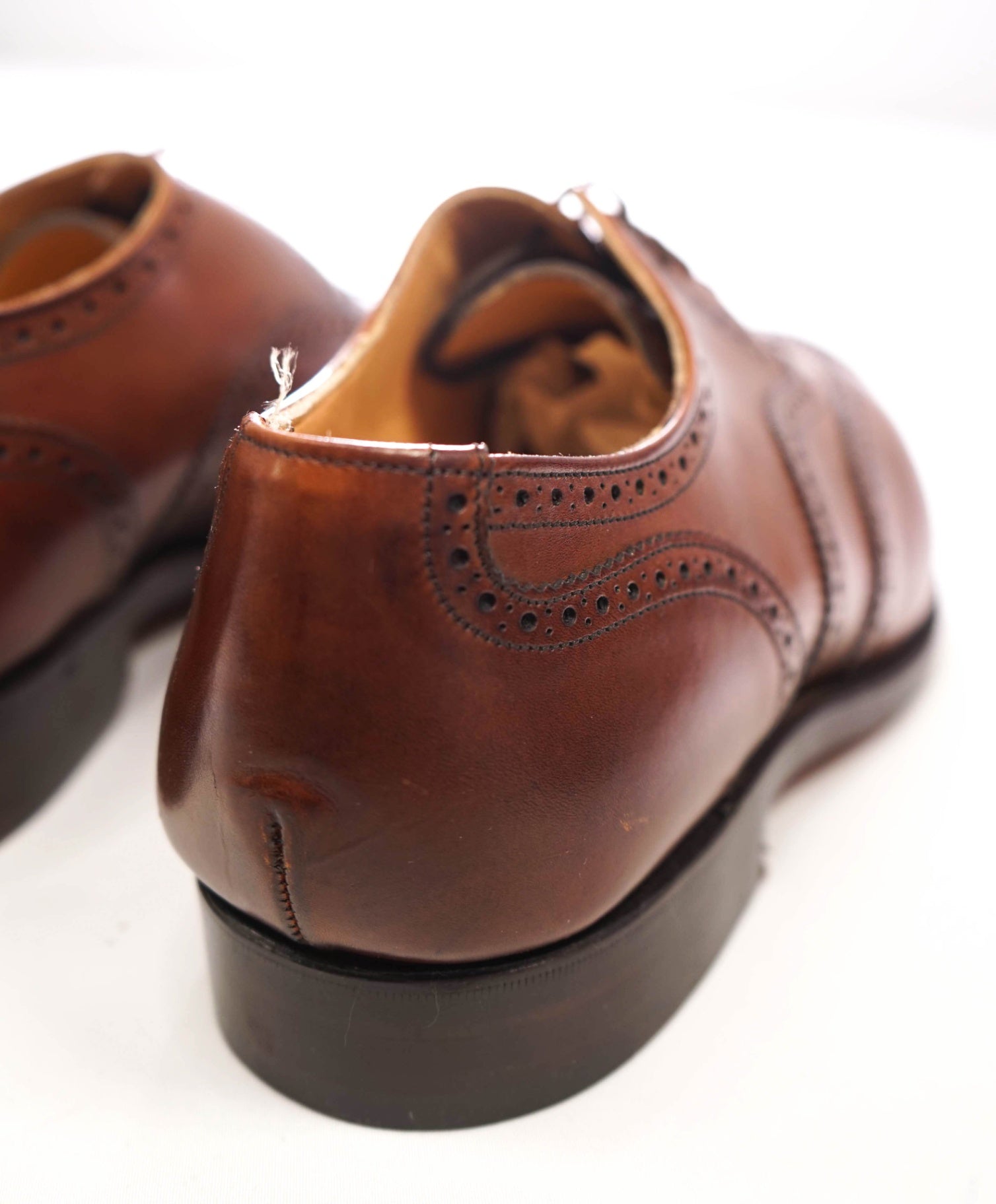 R E TRICKER'S - Chestnut Brown Leather "EPSOM" Wingtip Oxfords - 11.5 US (10.5 UK)