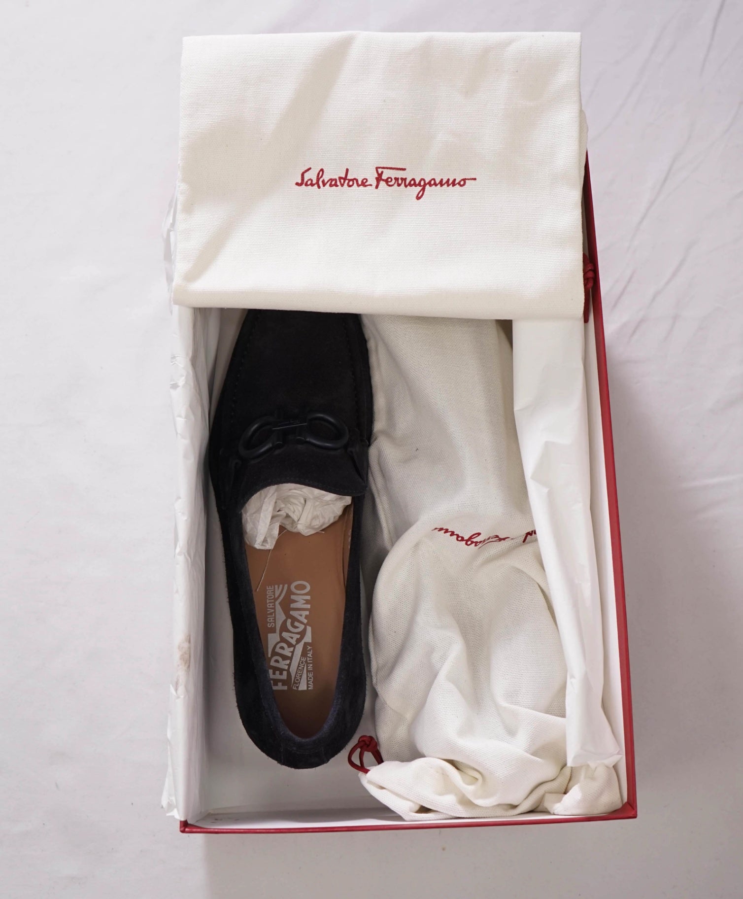 $850 FERRAGAMO - "ROLO 6" Navy Blue Suede Loafers - 8 E