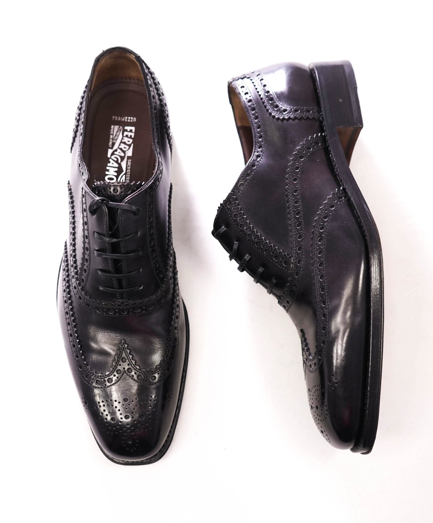 $1,295 FERRAGAMO - Black Leather "TRAMEZZA" Wingtip Oxfords - 10 EE