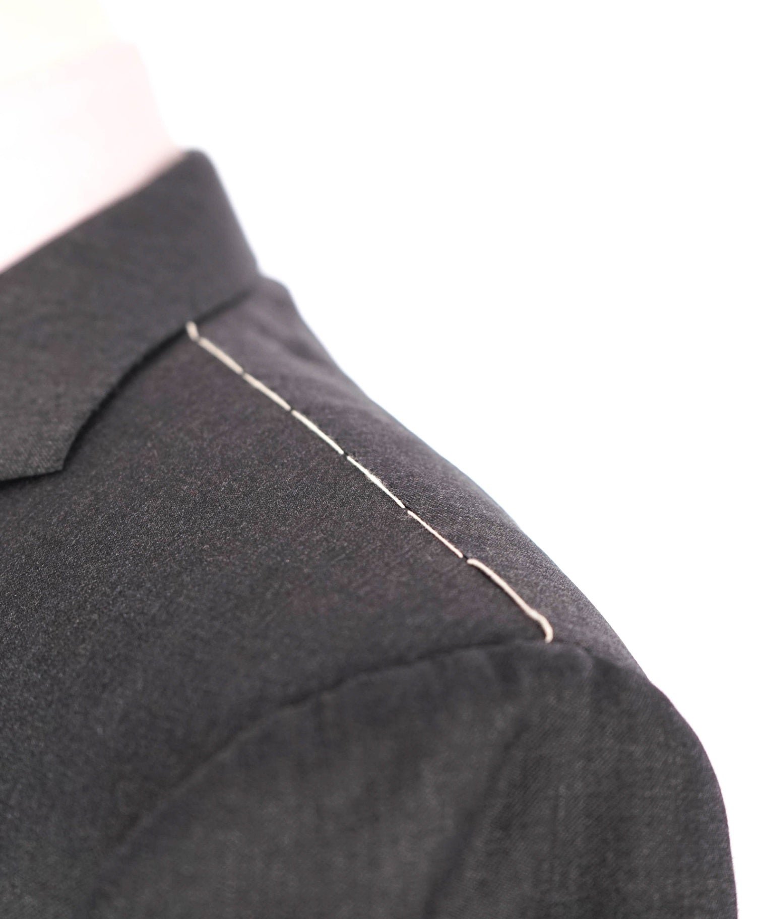$4,590 ZEGNA - Dark Gray "MICRONSPHERE" Wool Suit - 36S