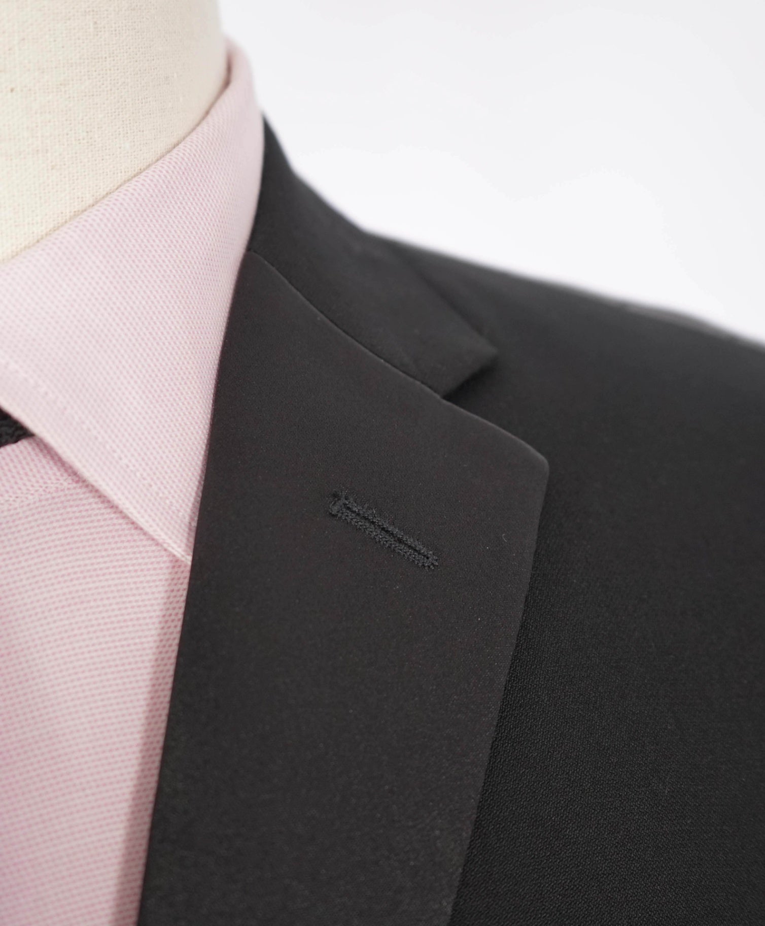 $695 IKE EVENING - Solid Black Super 120's Wool Tuxedo - 36R