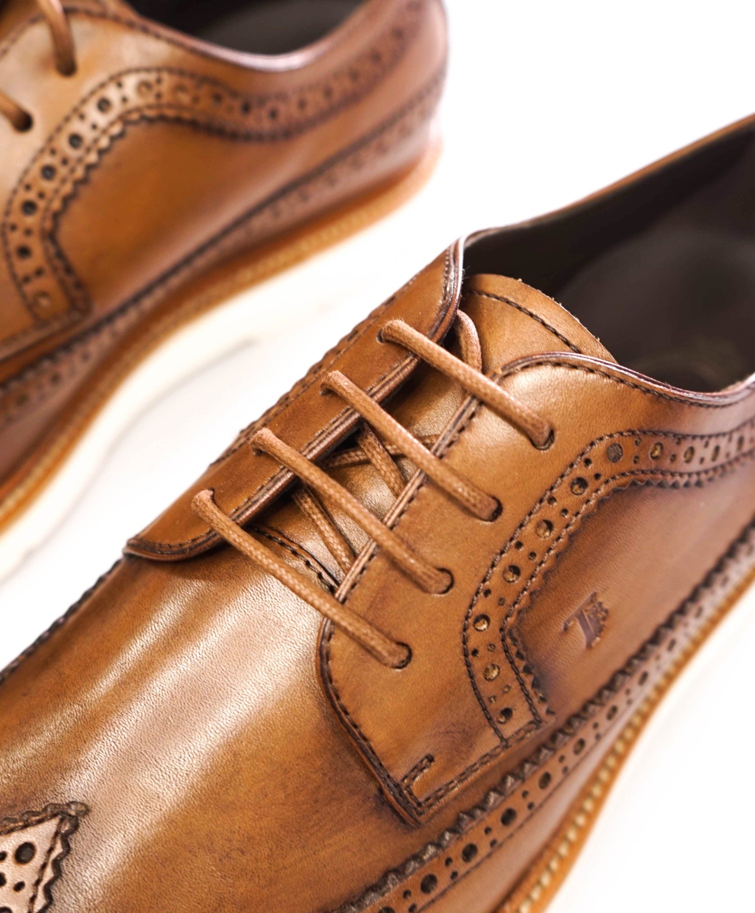 $925 TOD'S - Brown Leather Derby - US 8 (7UK)