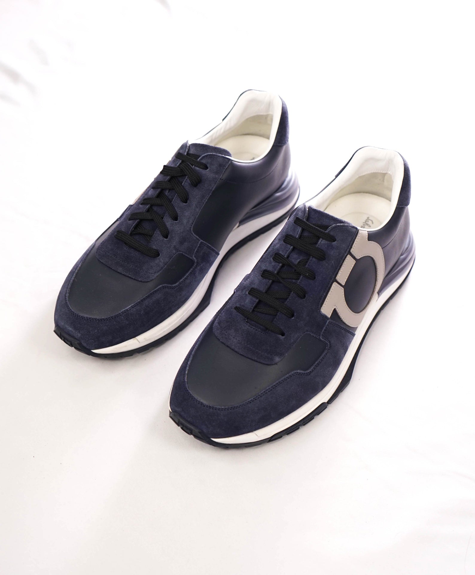 $995 FERRAGAMO - "BROOKLYN" Navy Leather/Suede Sneakers - 11 M