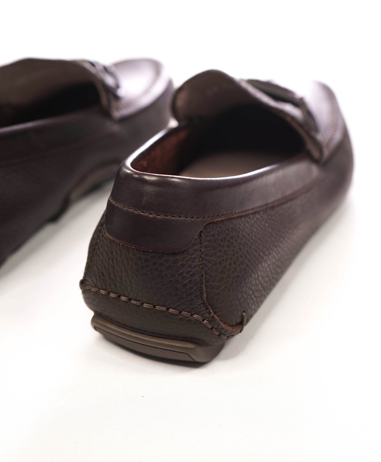 $895 FERRAGAMO - Brown Pebble Leather Driving Loafers - 7 EE