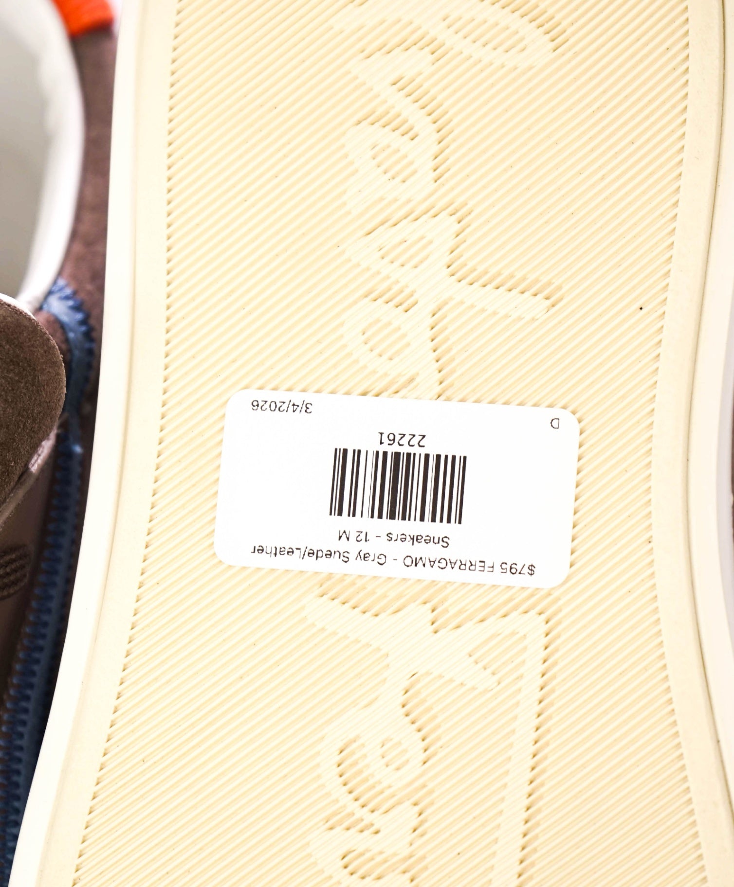 $795 FERRAGAMO - BORG 5 Gray Suede/Leather Sneakers - 12 M