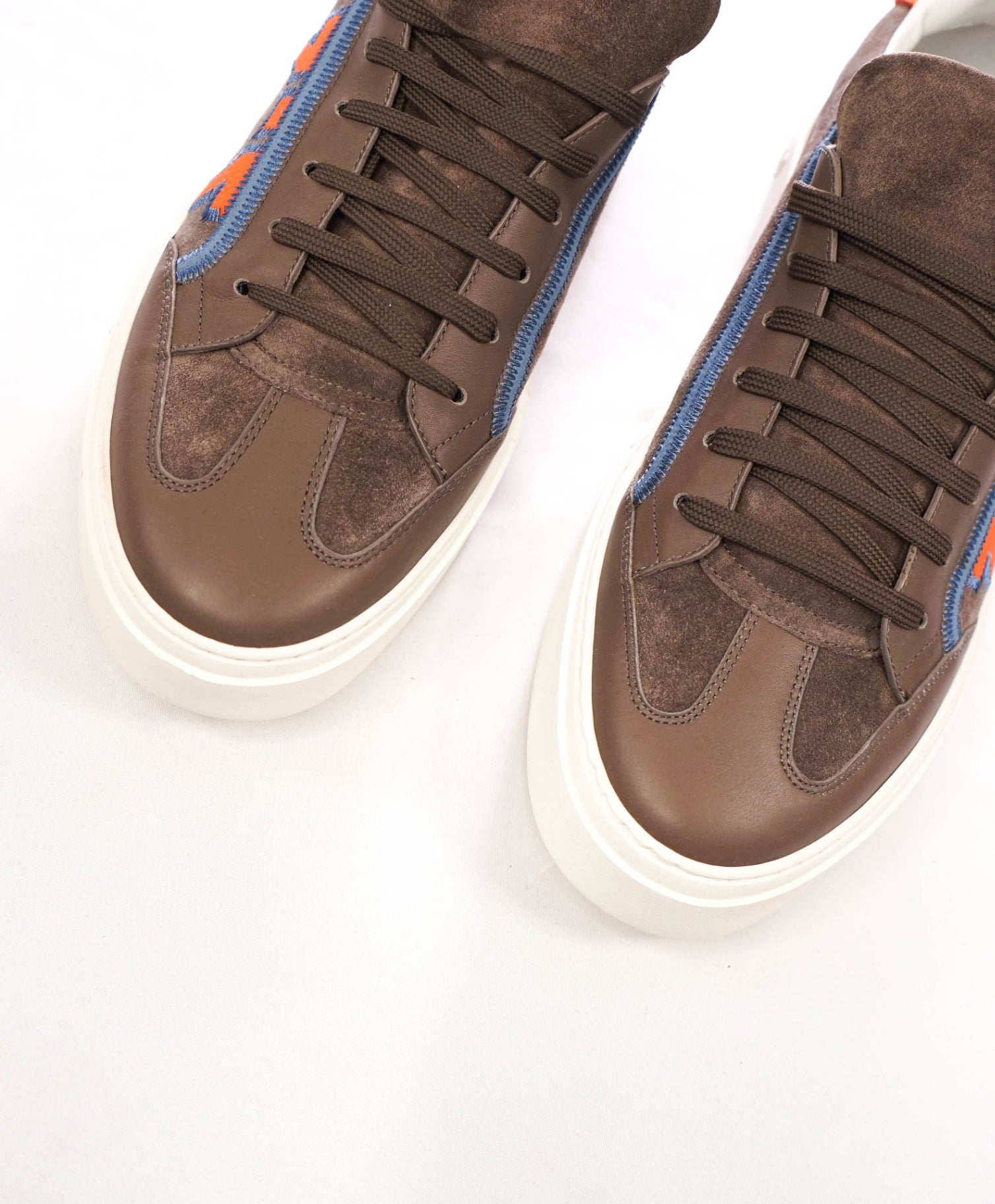 $795 FERRAGAMO - BORG 5 Gray Suede/Leather Sneakers - 12 M