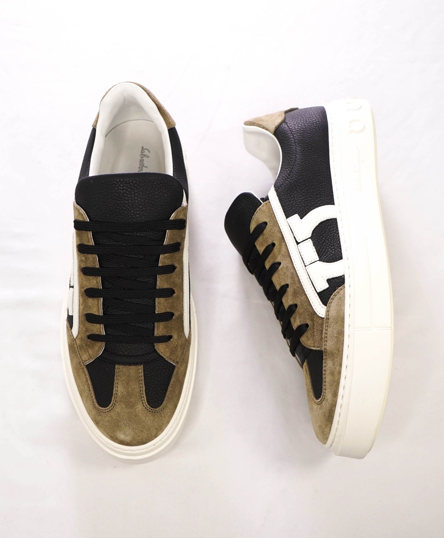 $795 FERRAGAMO - Black/Brown Leather/Suede "BORG 17" Sneakers - 9 M