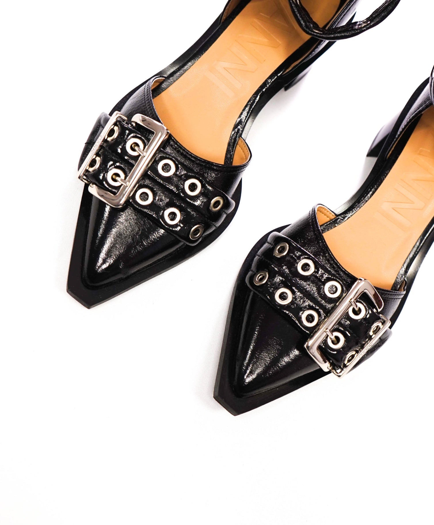 $475 GANNI - Black Leather Buckle Pumps - US 9 (39EU)