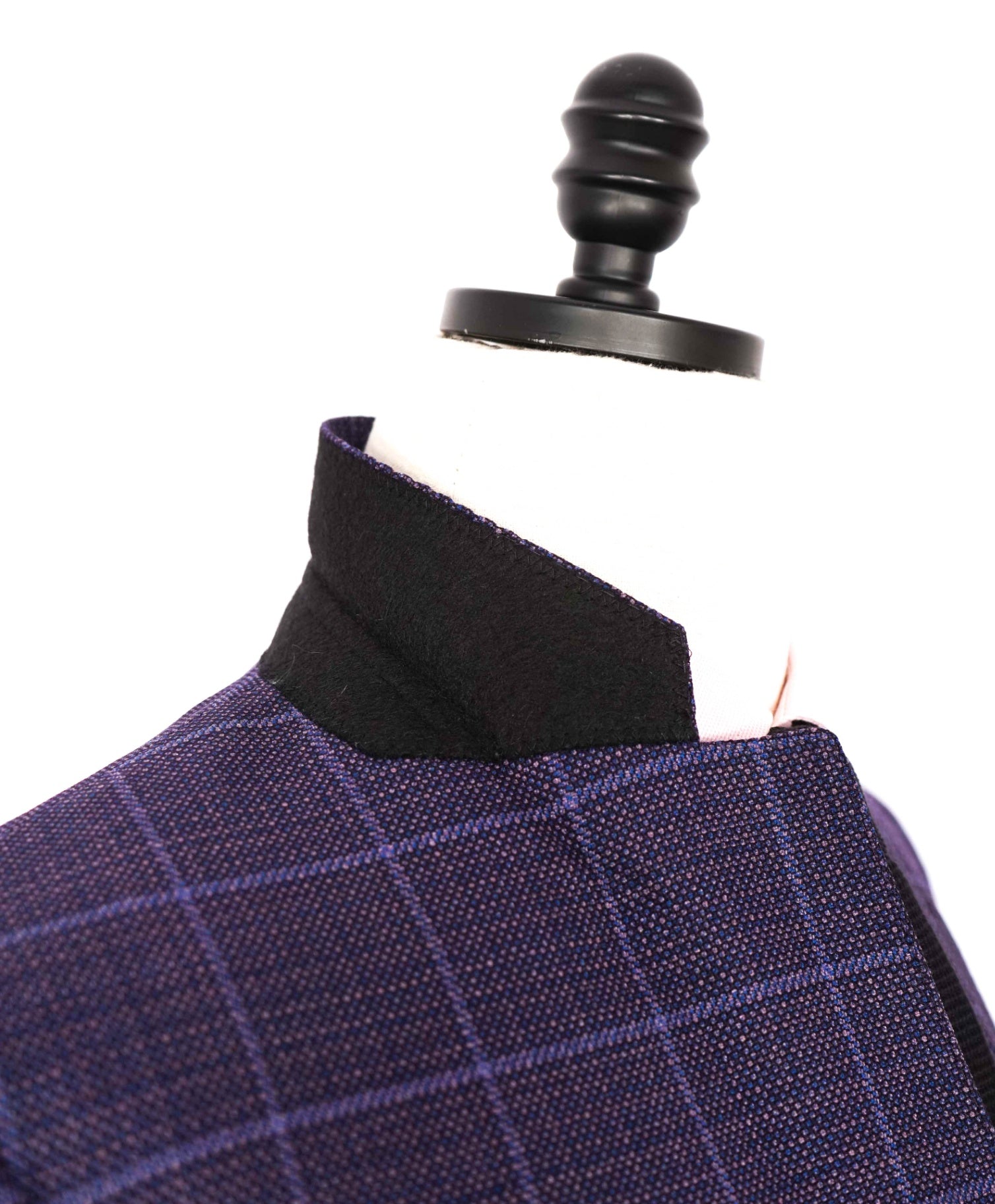 $1,995 EMPORIO ARMANI - Purple Wool "G-LINE" Blazer - 42R