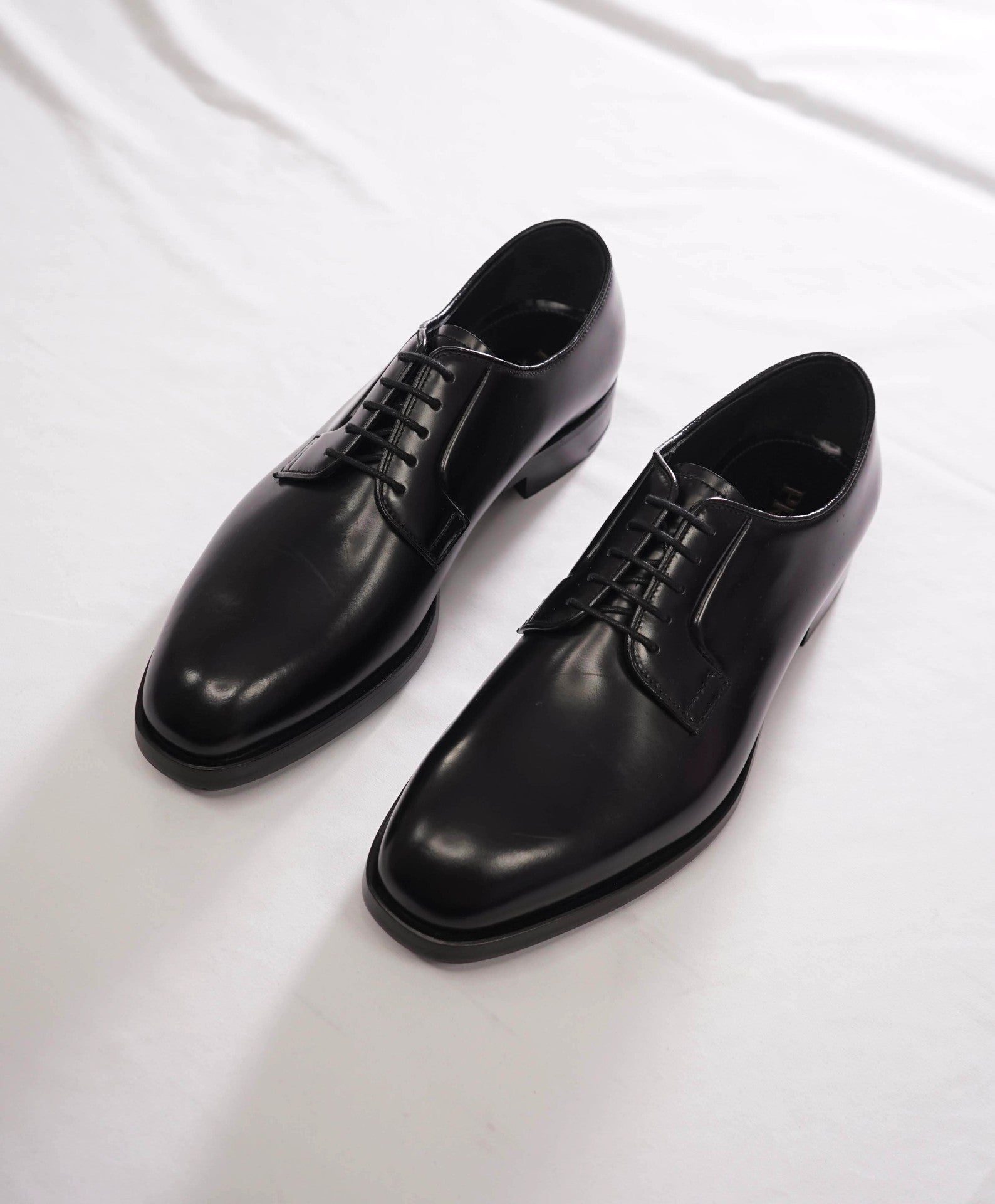 $1,150 PRADA - Black Leather Derby - US 8 (7UK)