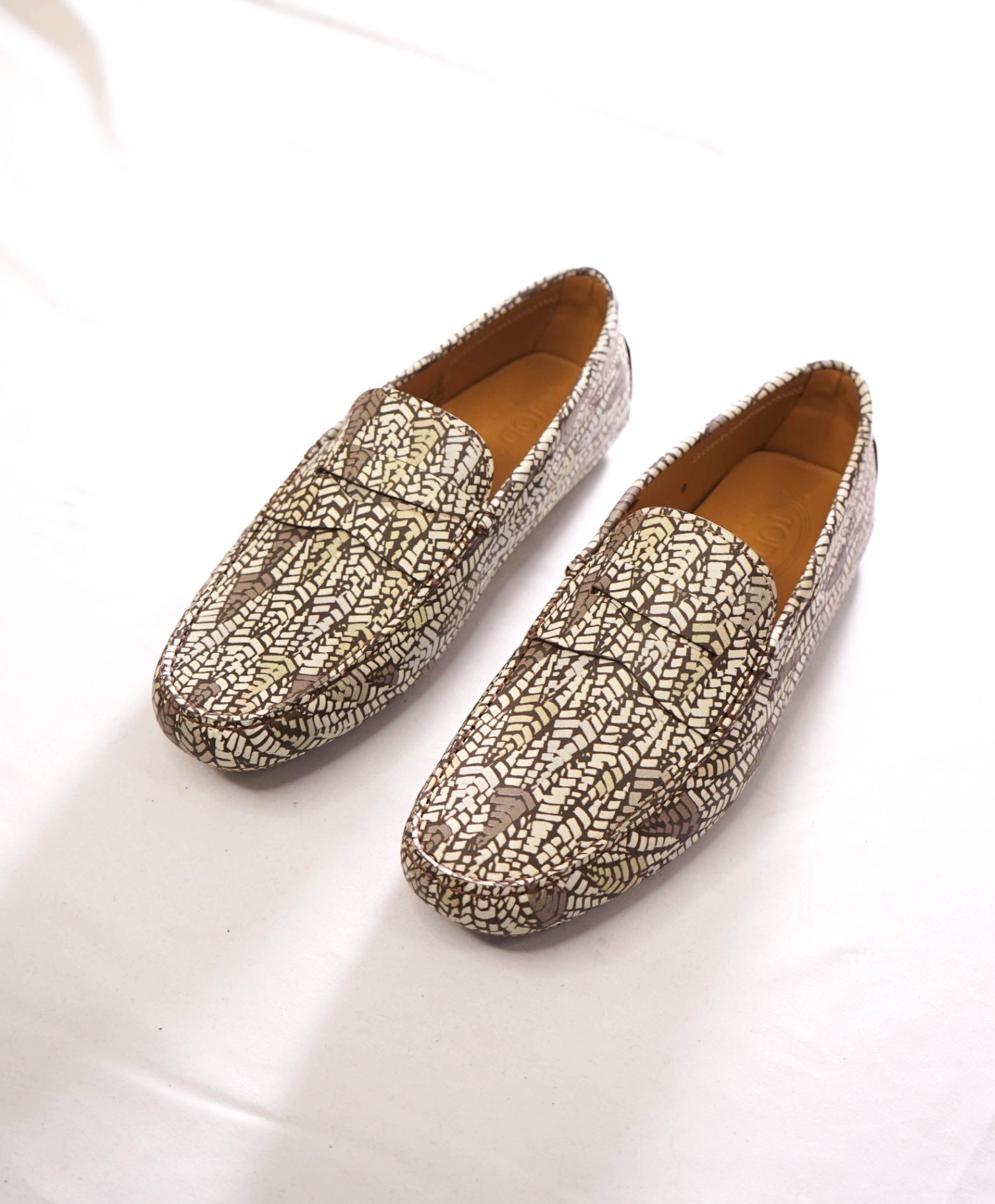 $775 TOD'S - Abstract Green Leather Driving Loafers - US 10 (9UK)