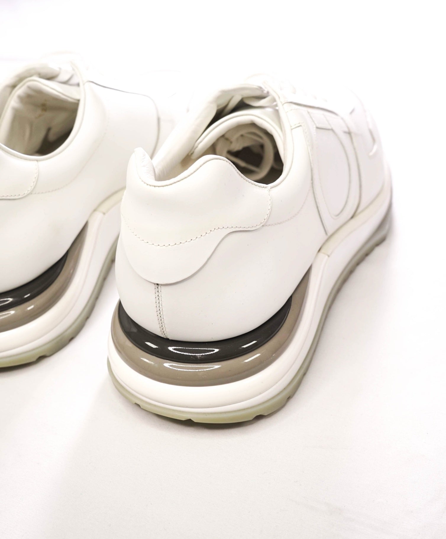 $995 FERRAGAMO - "Brooklyn" White Leather Sneakers - 13 M