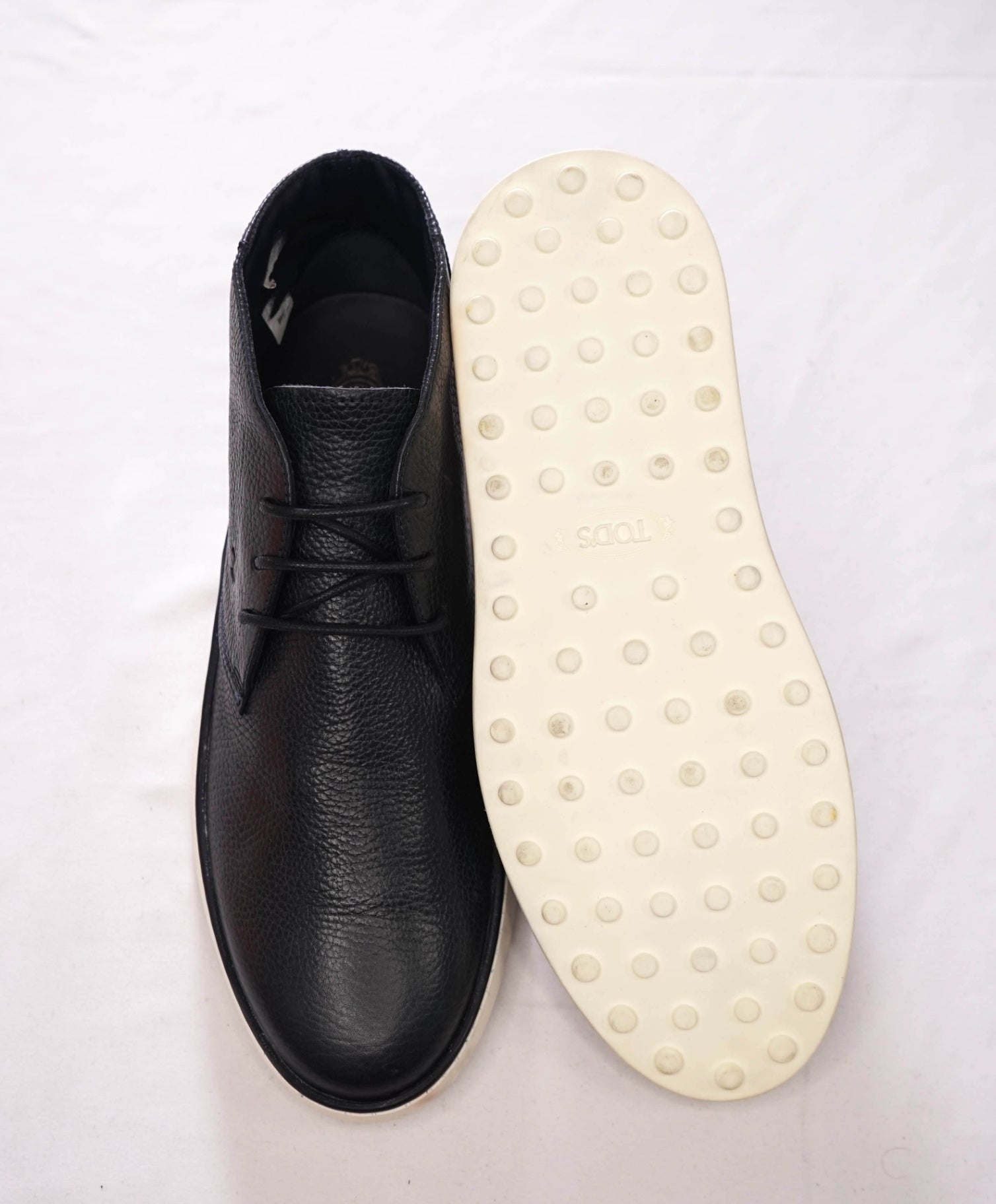 $595 TOD'S - Navy Blue Pebble Leather Chukka Boot - US 8 (7UK)