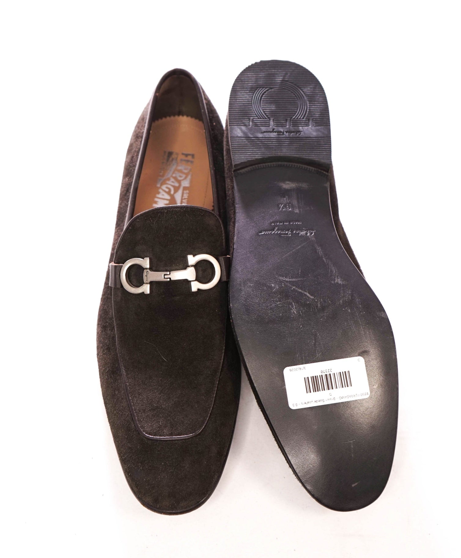 $850 FERRAGAMO - Brown Suede Loafers - 9.5 D