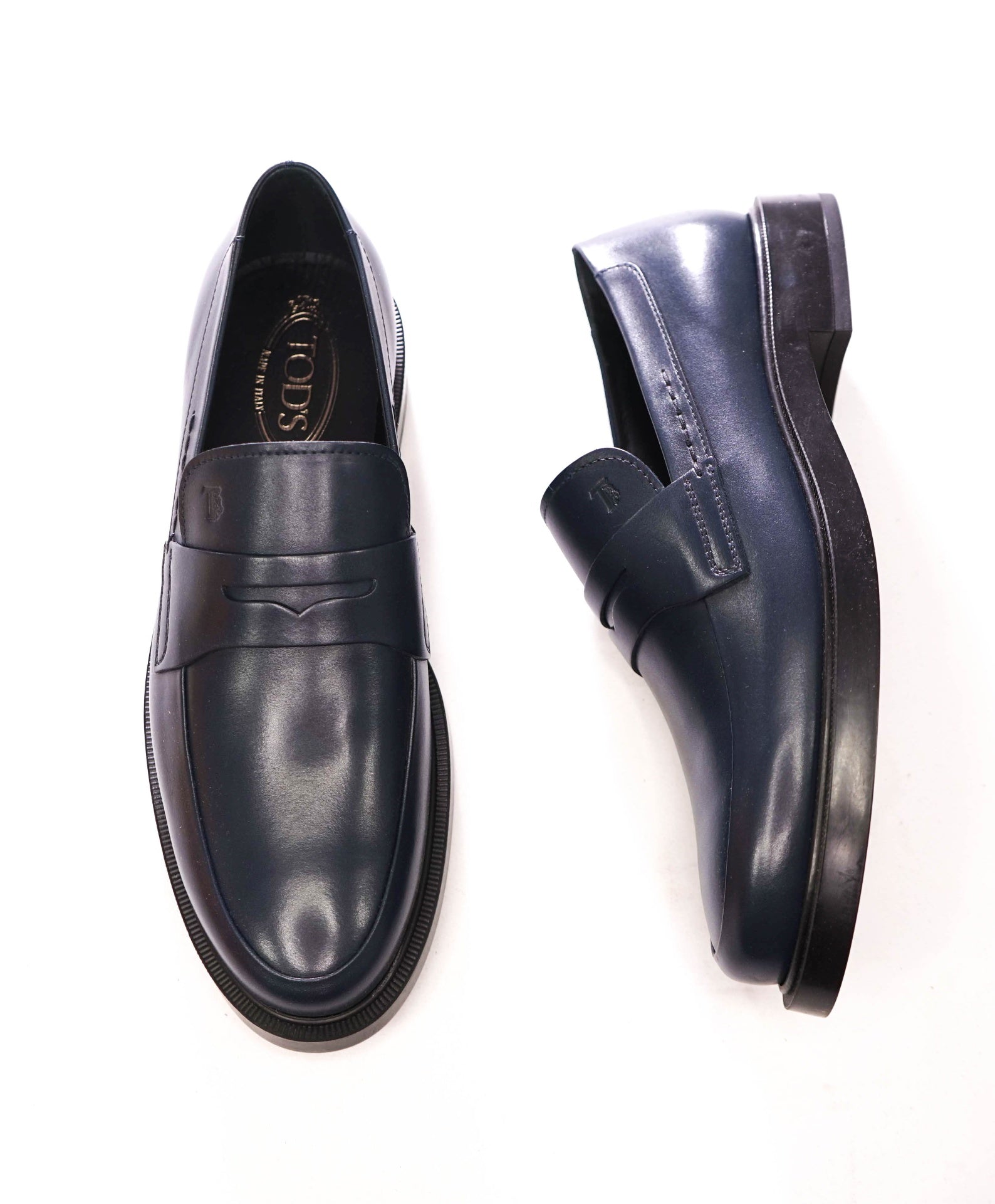 $850 TOD'S - Navy Blue Leather Penny Loafers - US 8 (7UK)