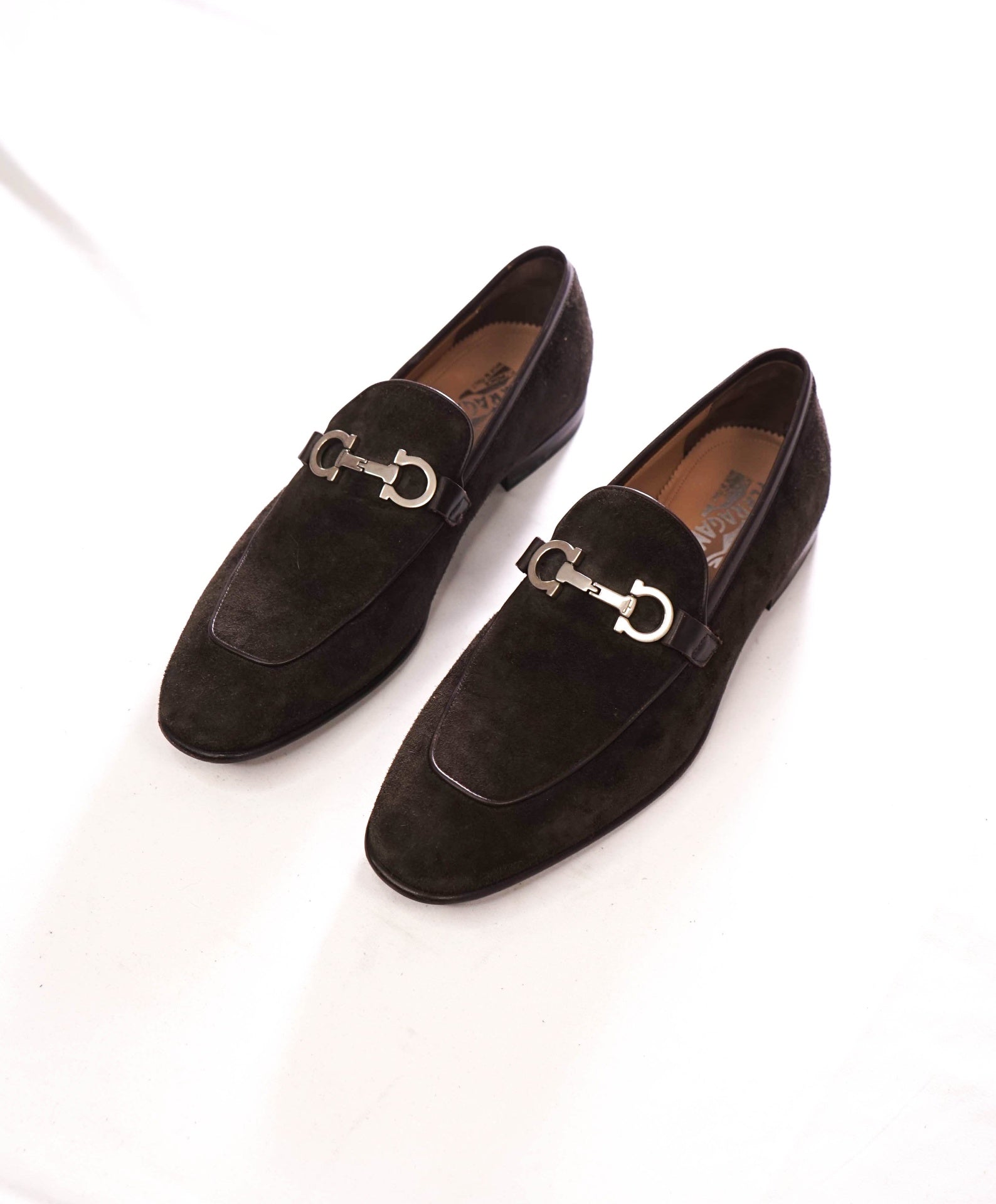 $850 FERRAGAMO - Brown Suede Loafers - 9.5 D