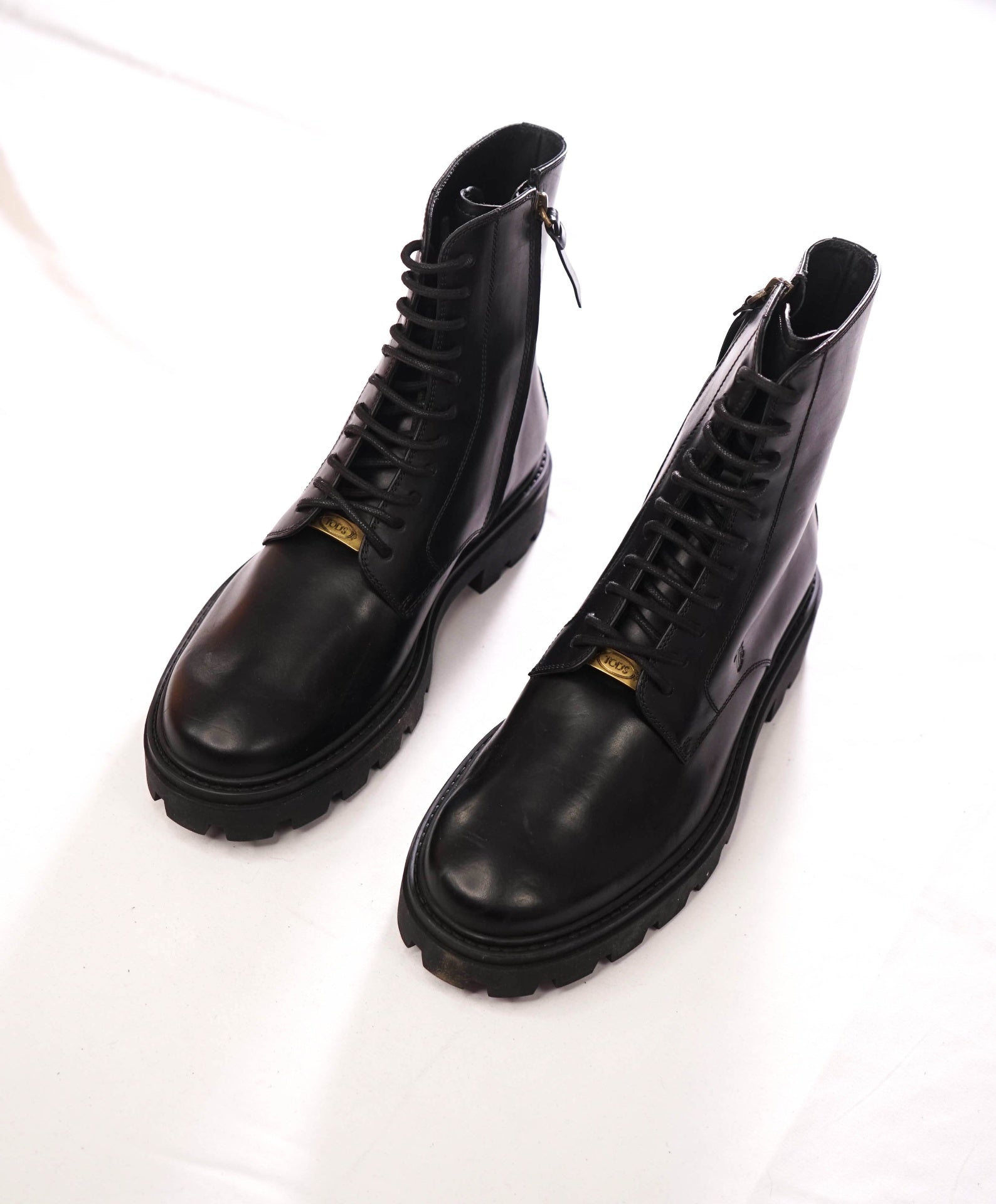 $1,195 TOD'S - Black Leather Combat Boots - US 8 (7UK)