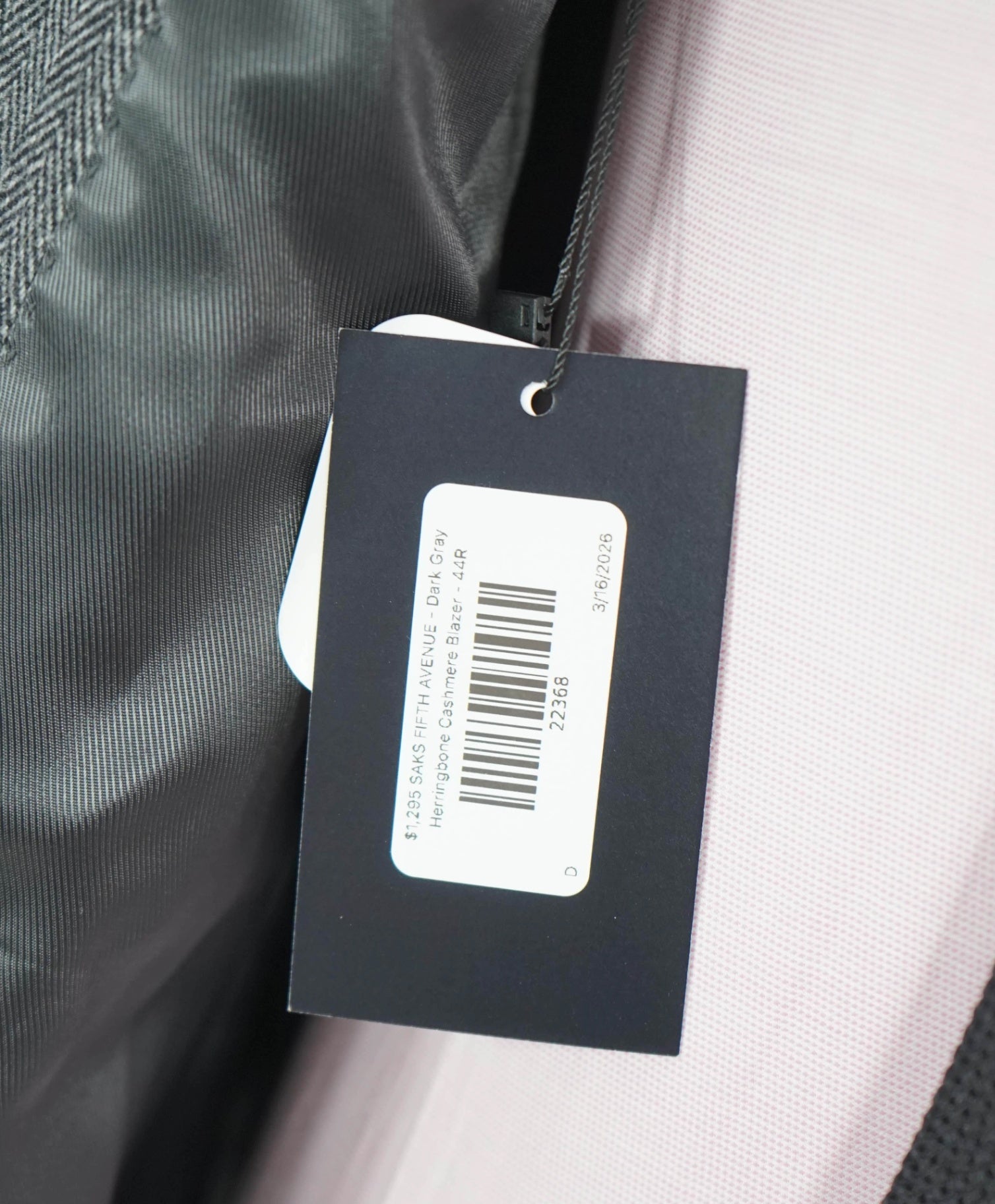 $1,295 SAKS 5TH AVE - Dark Gray Herringbone Cashmere Blazer - 44R