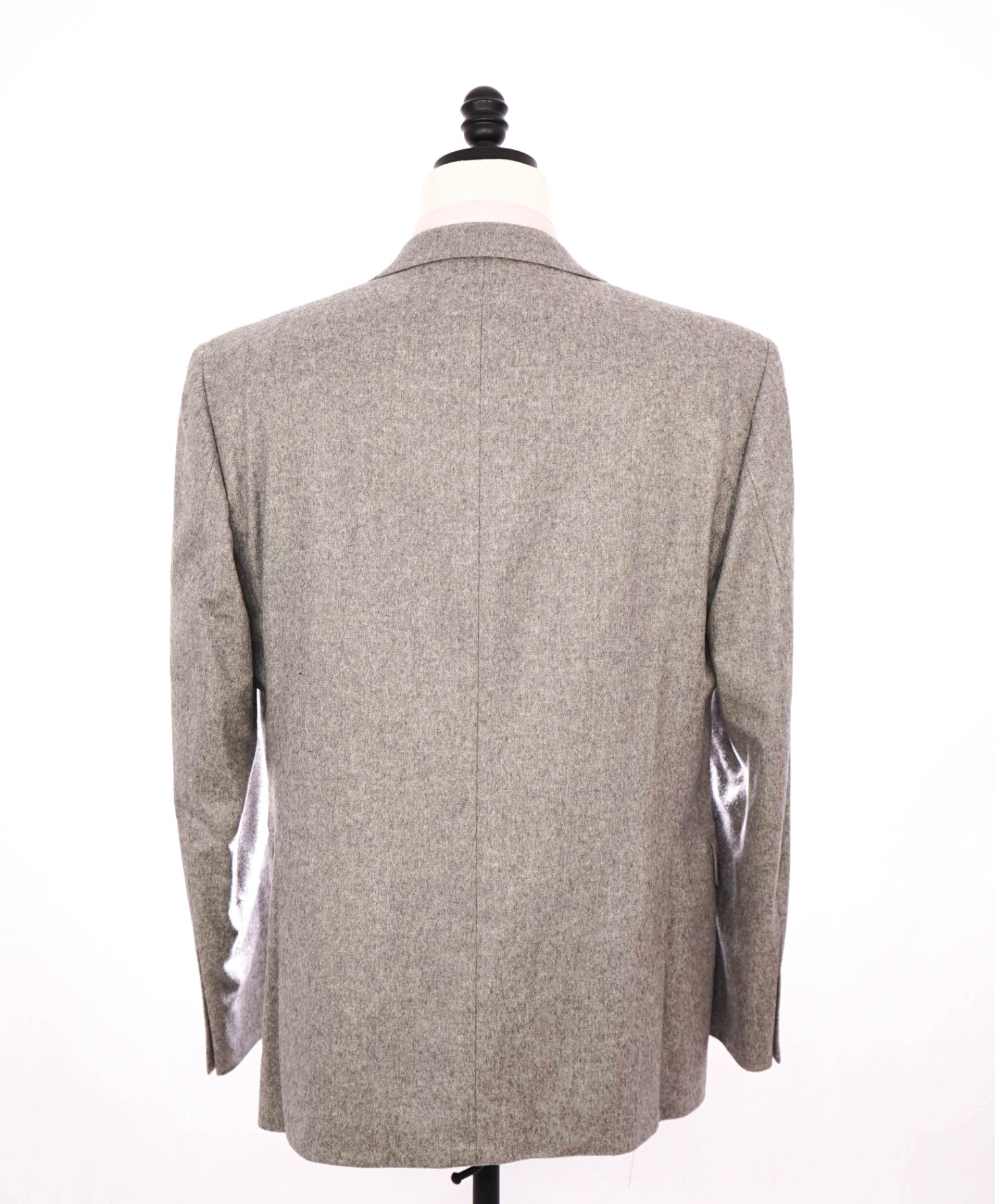 $1,295 SAKS 5TH AVE - Light Gray Herringbone Cashmere Blazer - 44R