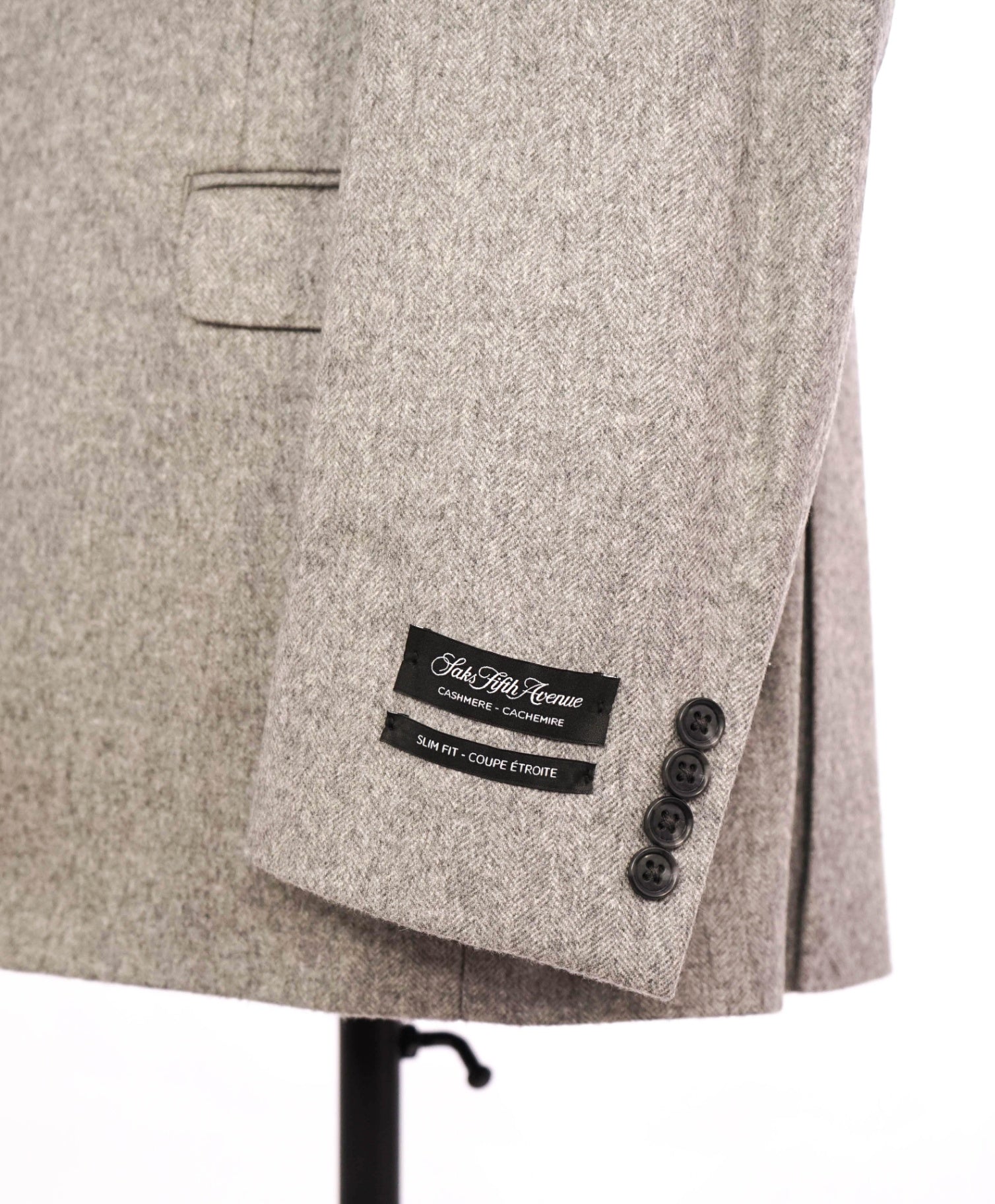 $1,295 SAKS 5TH AVE - Light Gray Herringbone Cashmere Blazer - 44R