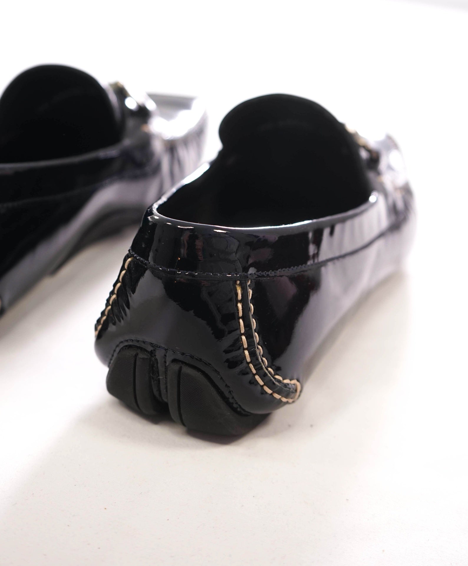 $750 FERRAGAMO - Black Patent Leather Driving Loafers - 9 EE